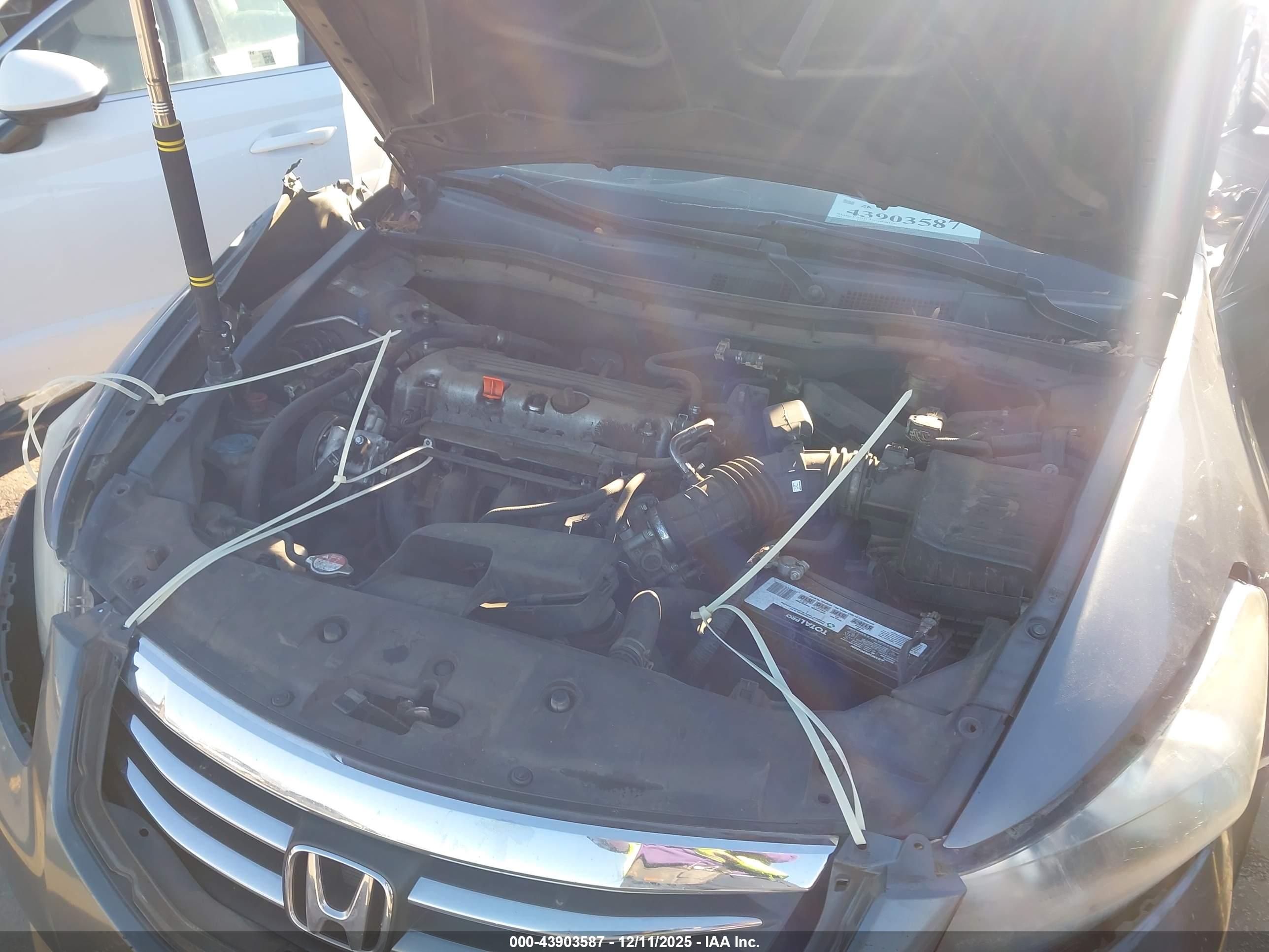 HONDA ACCORD image 10