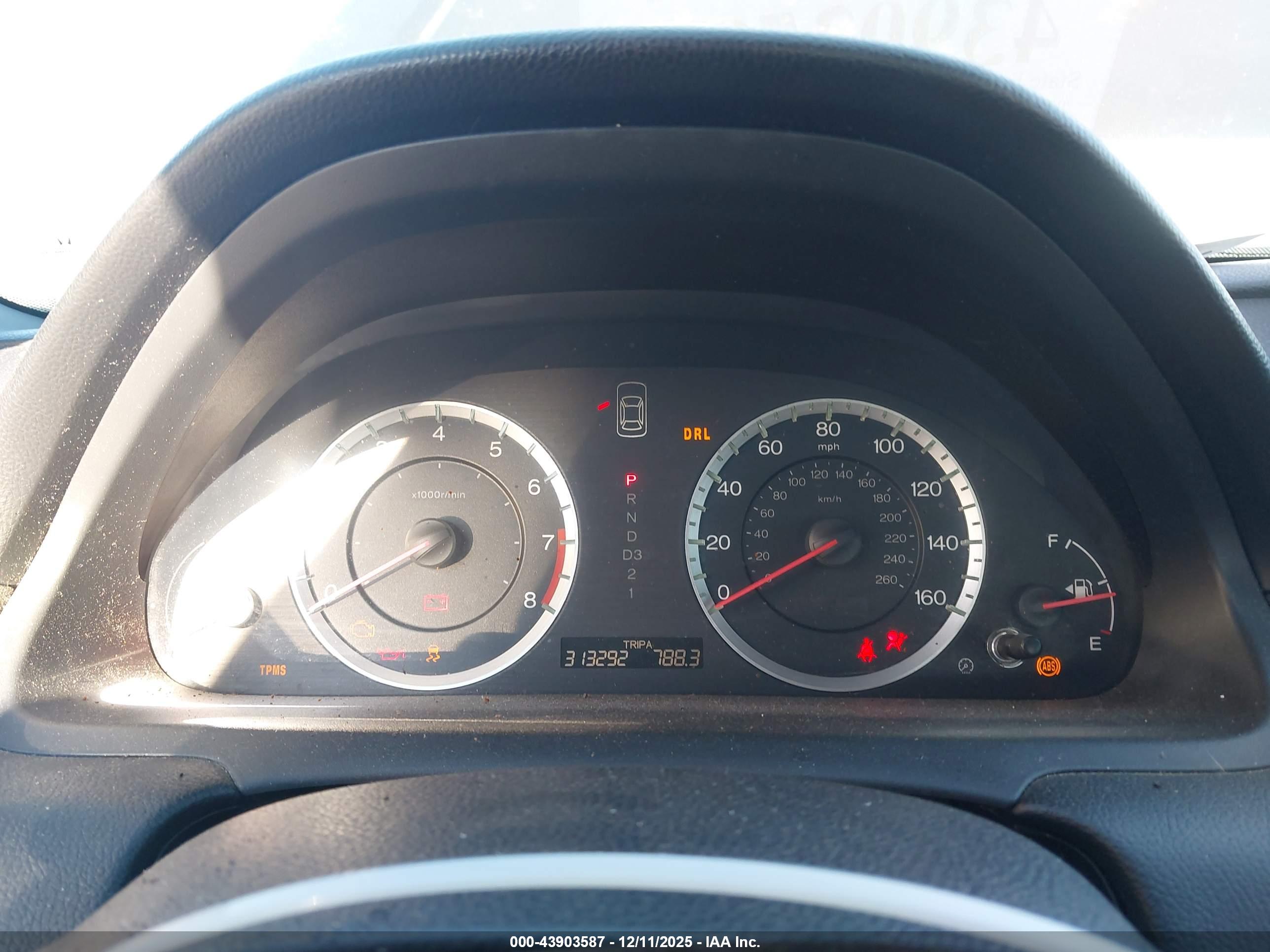 HONDA ACCORD image 7