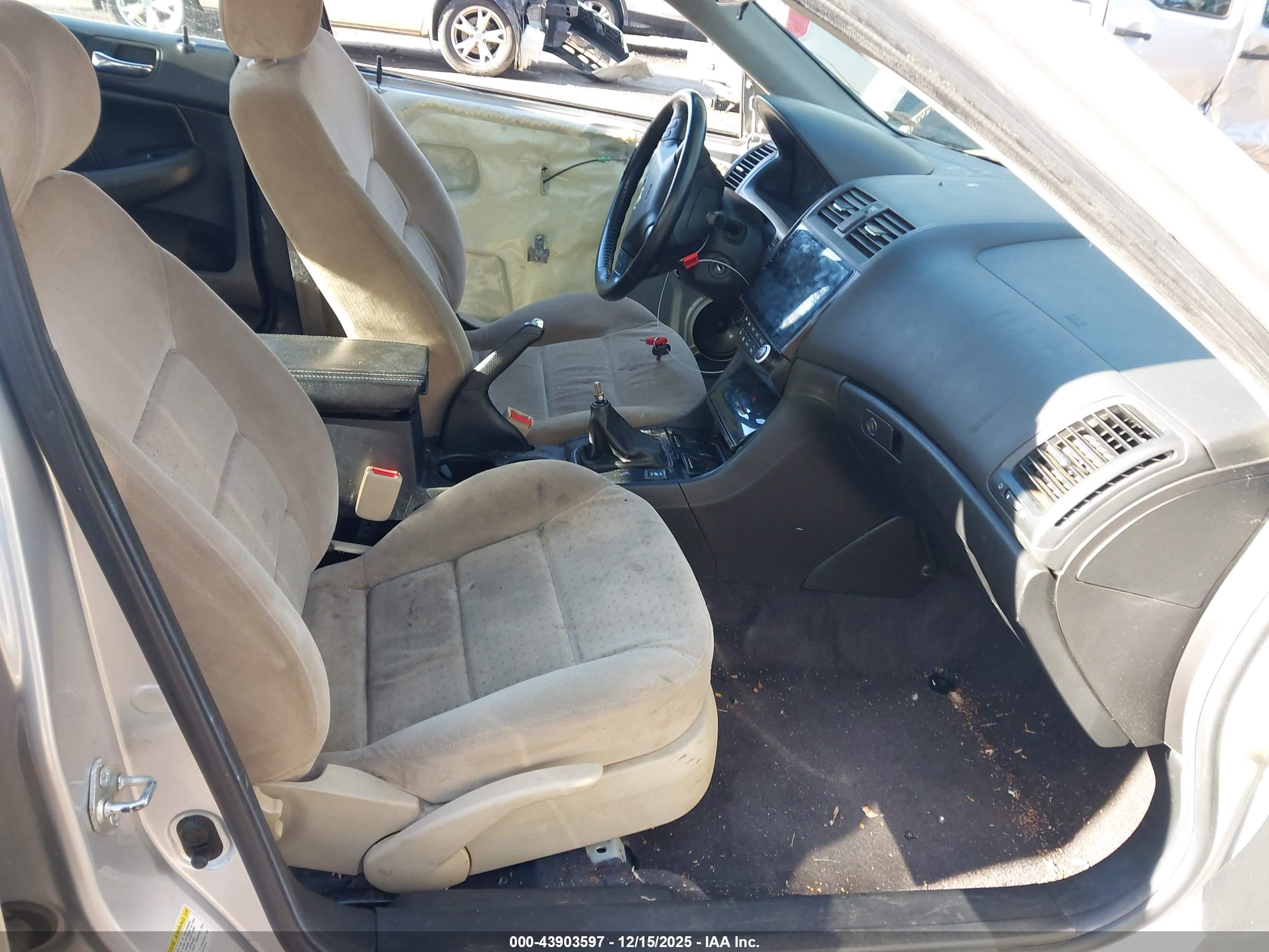 HONDA ACCORD image 5