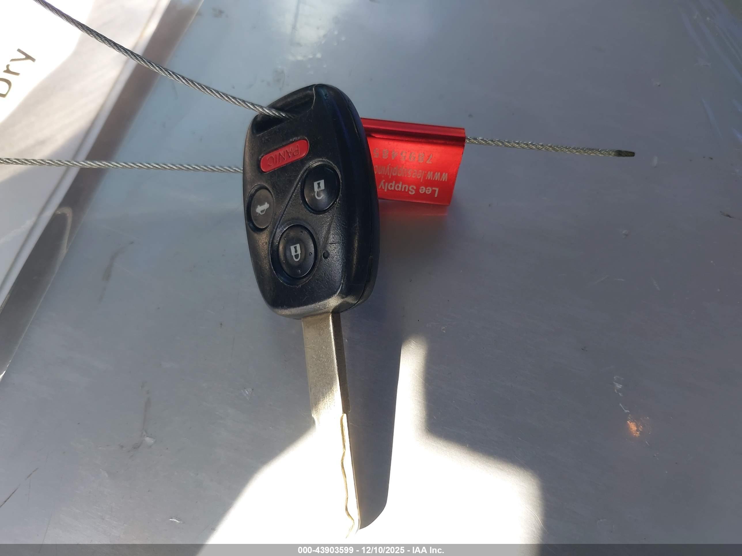 HONDA CIVIC image 11