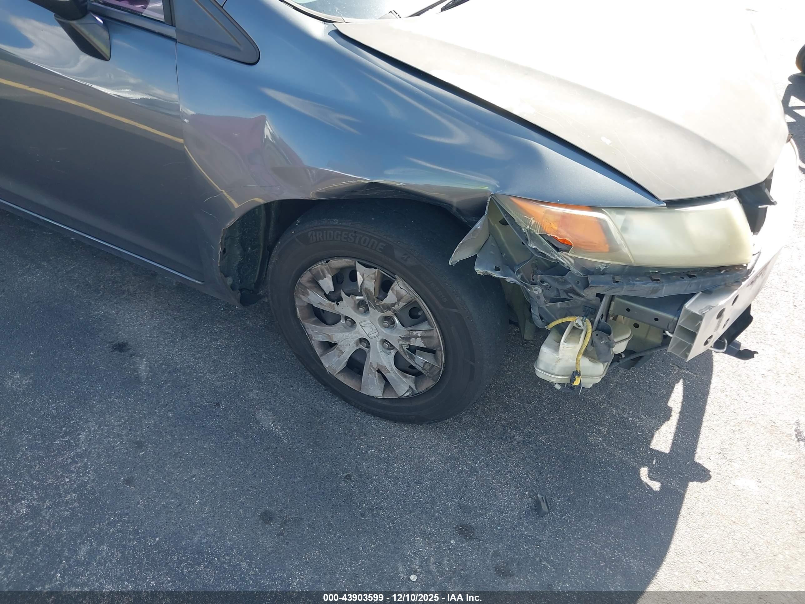 HONDA CIVIC image 6