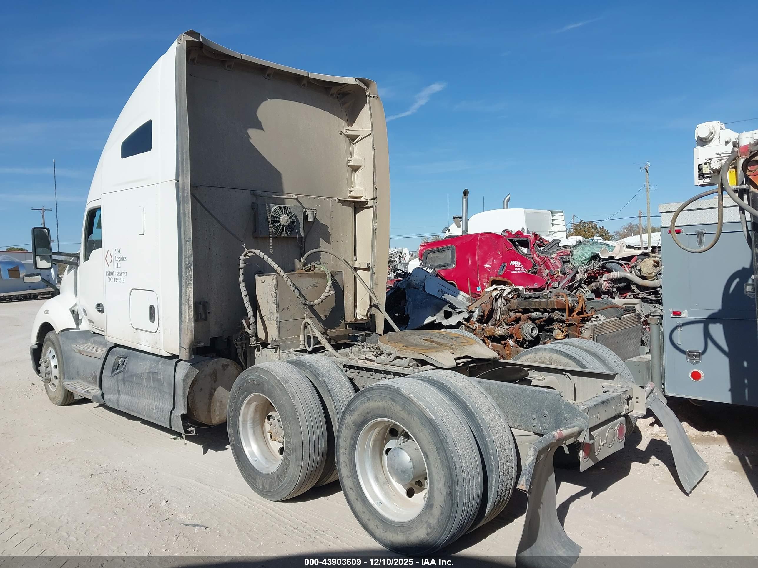 KENWORTH T680 image 3