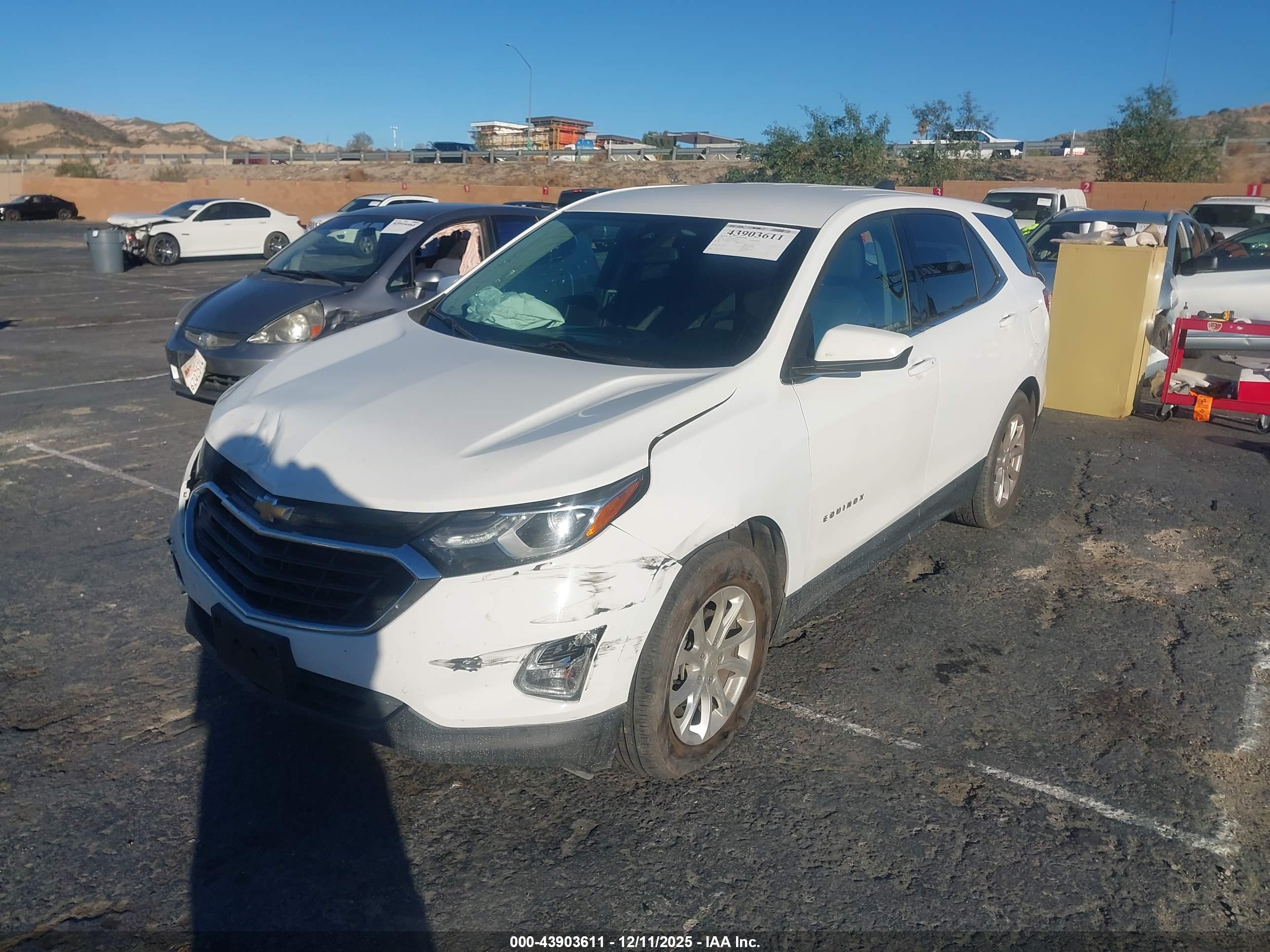 CHEVROLET EQUINOX image 2
