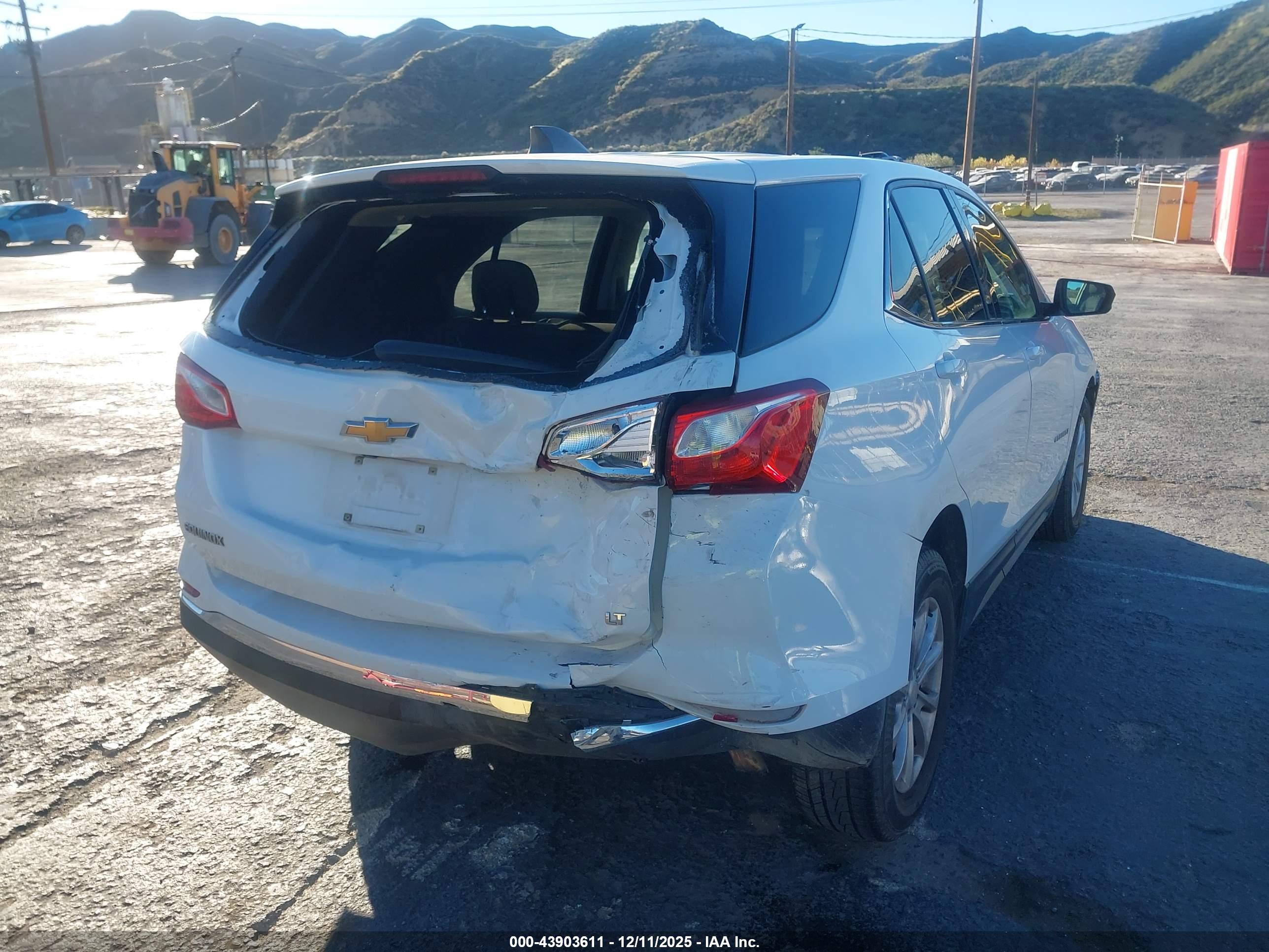 CHEVROLET EQUINOX image 4