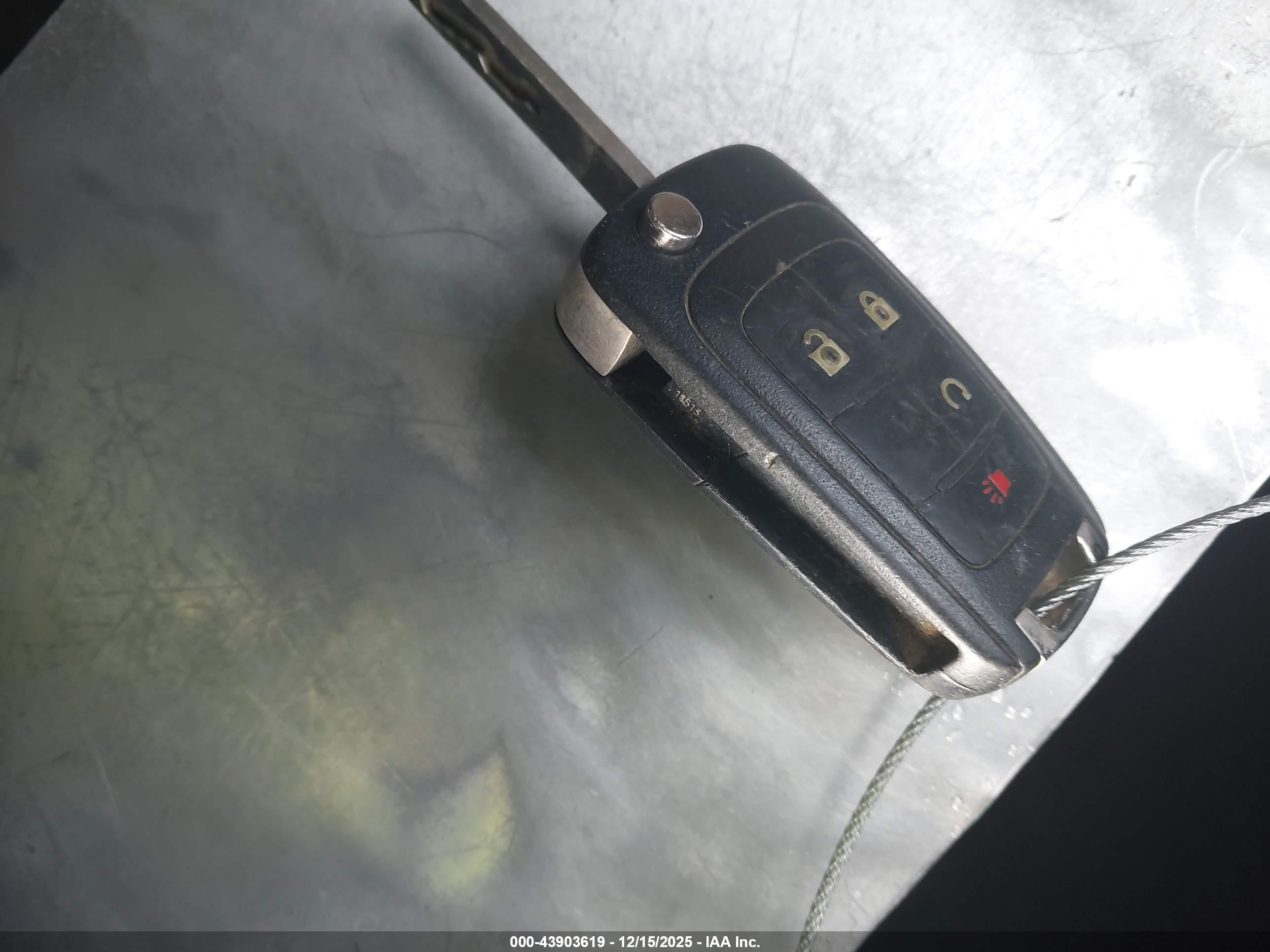GMC TERRAIN image 11