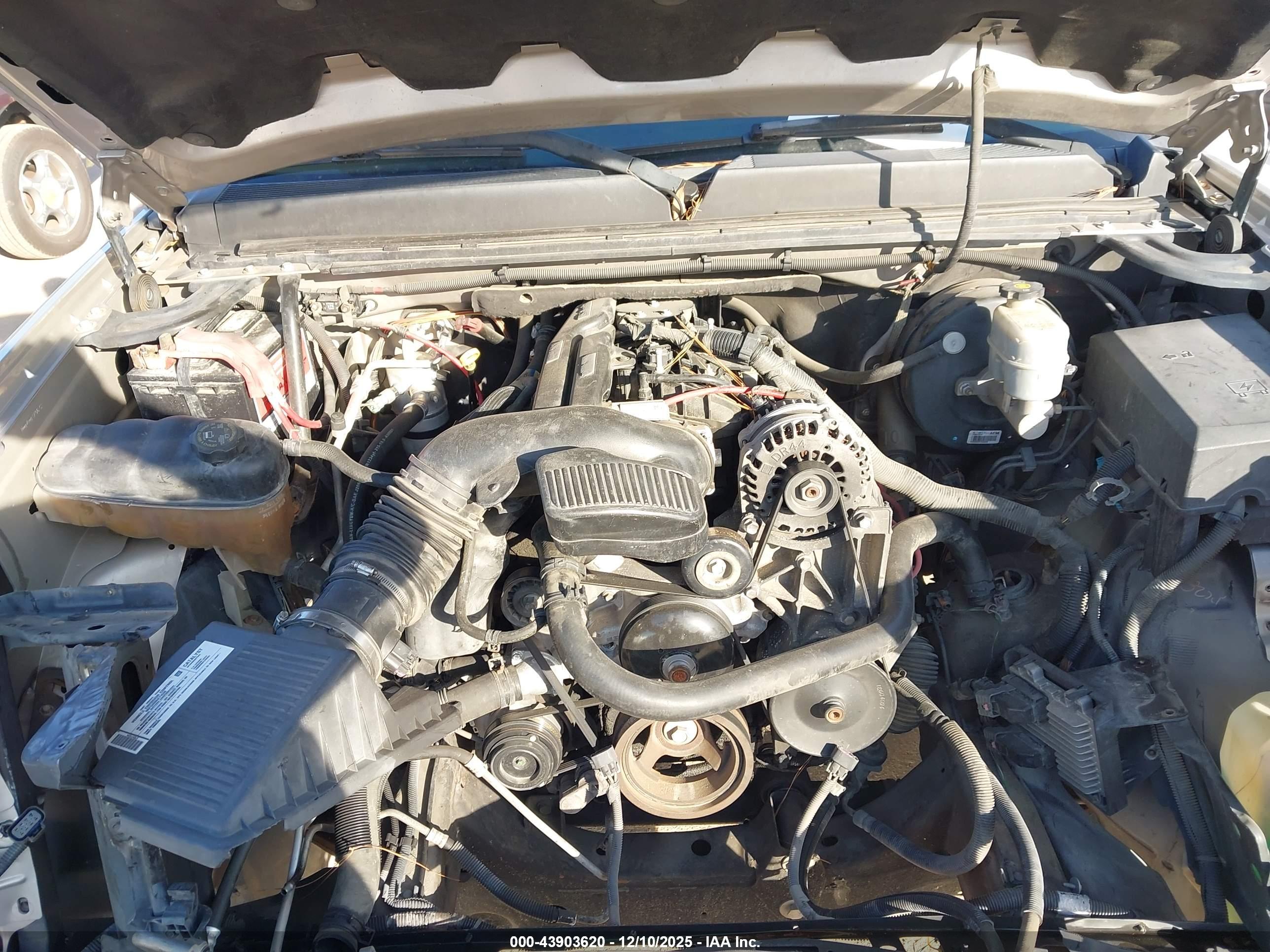 GMC SIERRA image 10