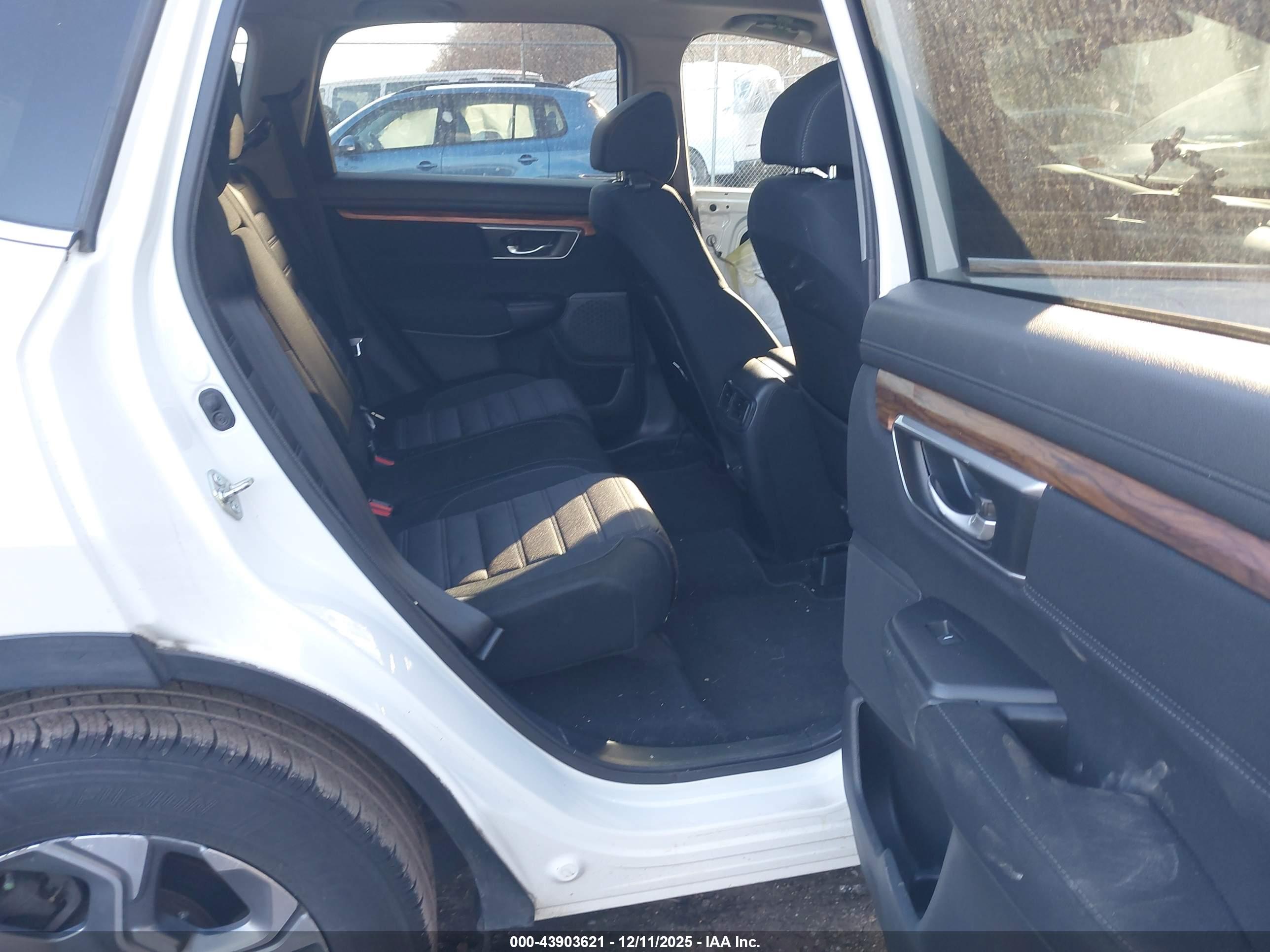 HONDA CR-V image 8