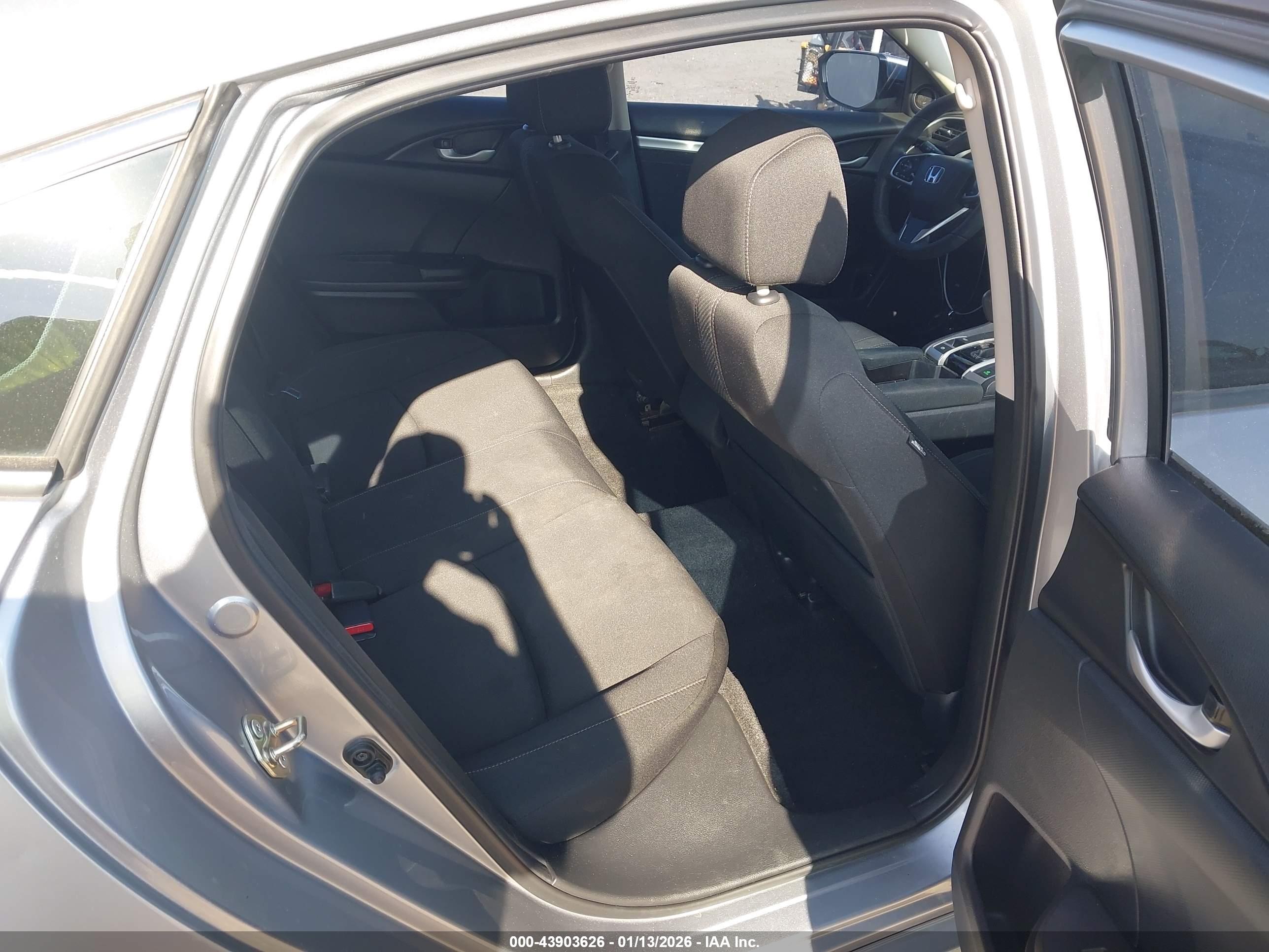 HONDA CIVIC image 8