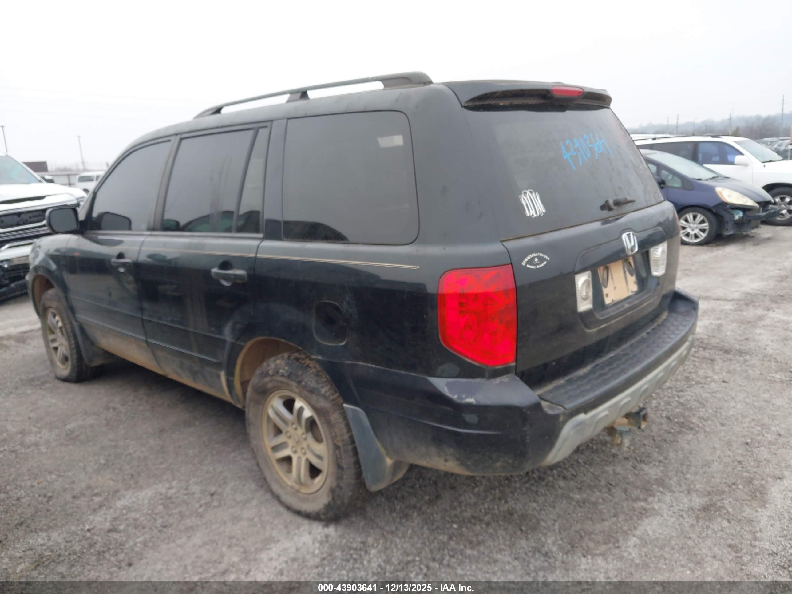 HONDA PILOT image 3