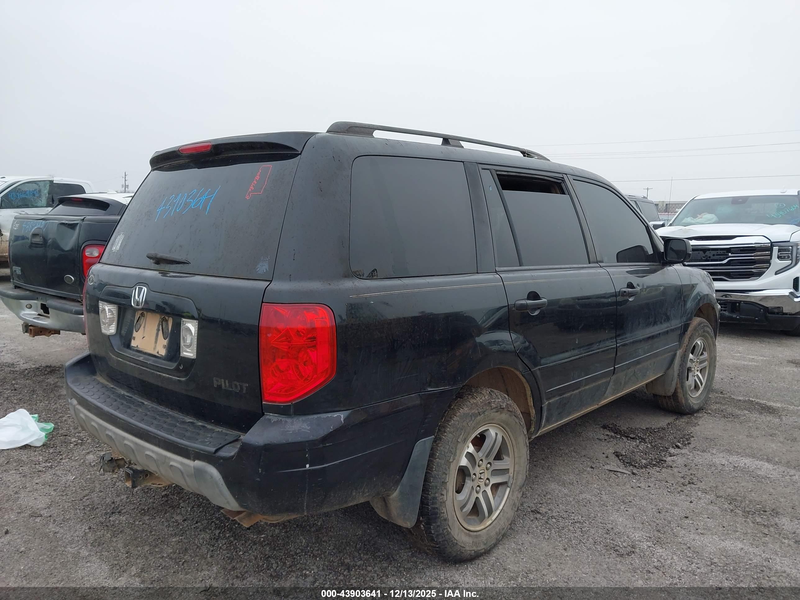 HONDA PILOT image 4