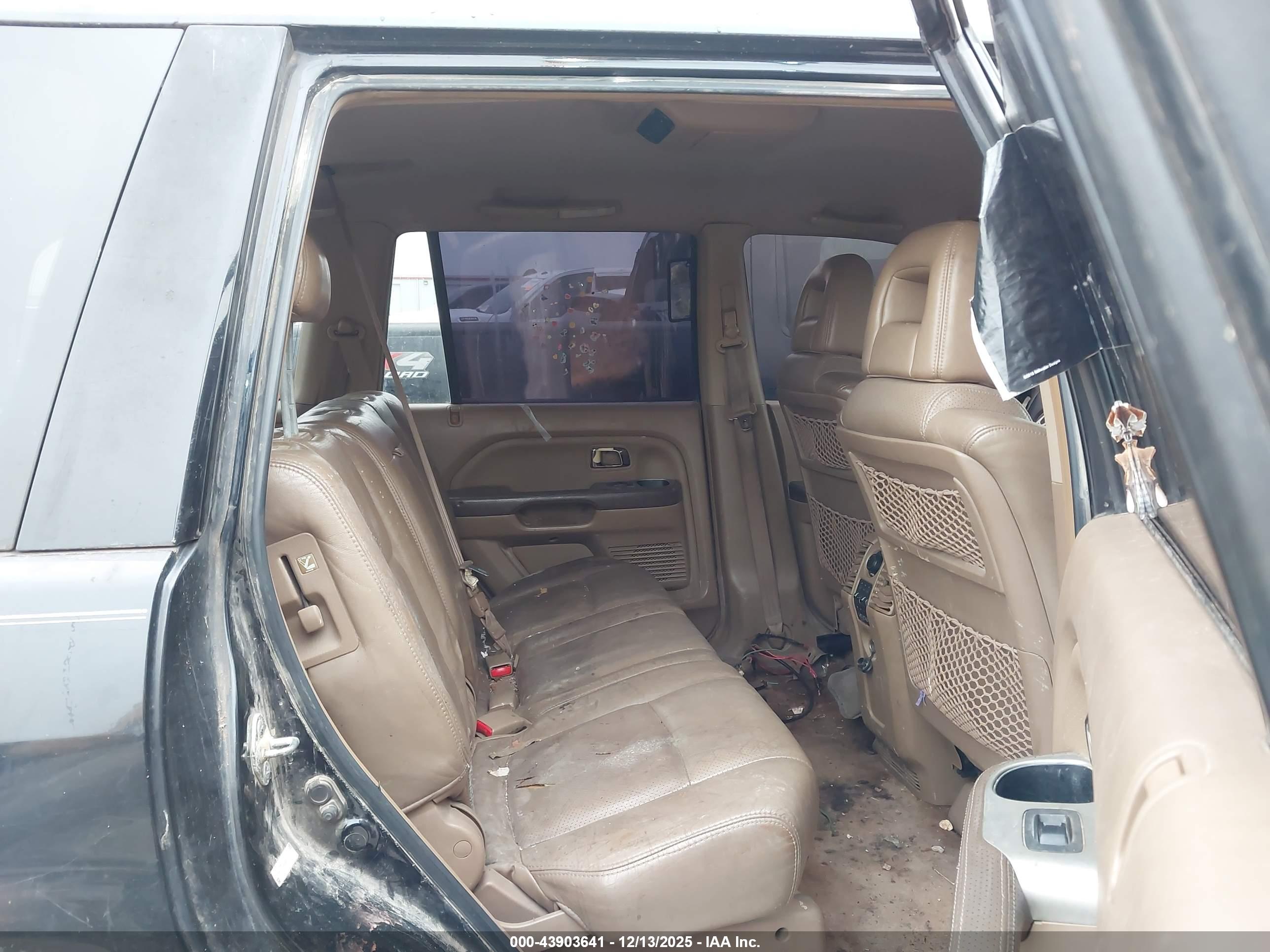 HONDA PILOT image 8