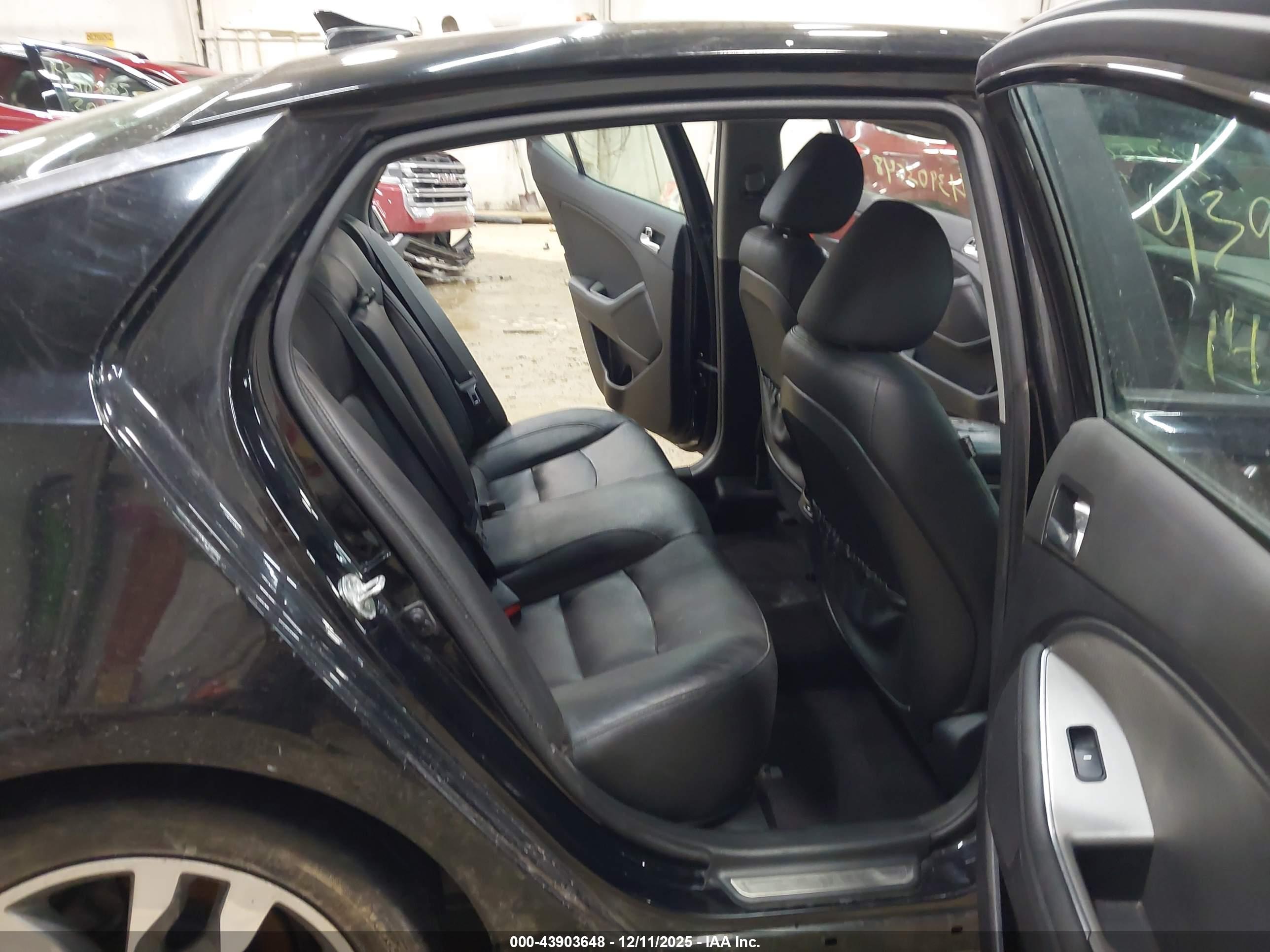 KIA OPTIMA image 8