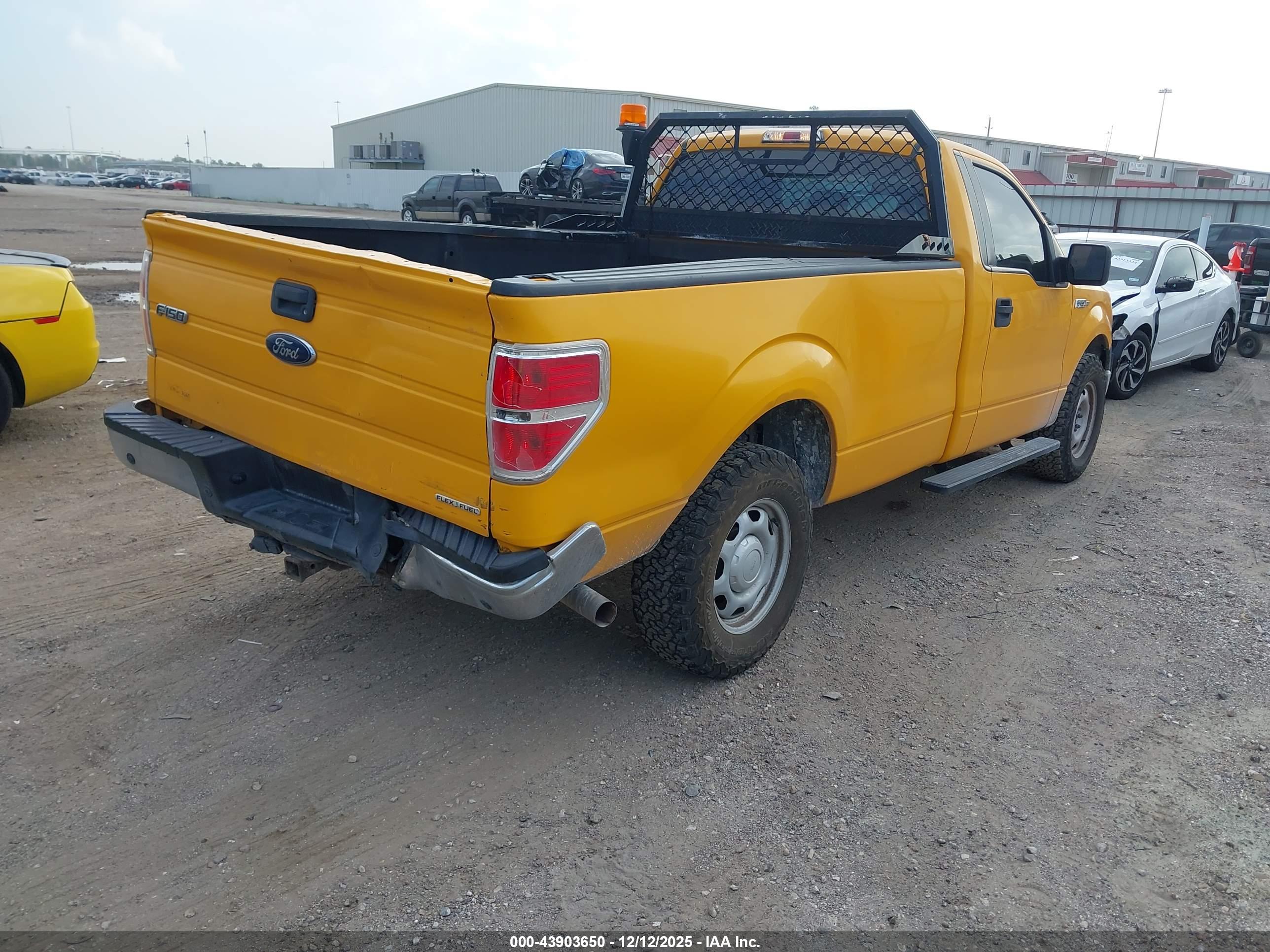 FORD F-150 image 4