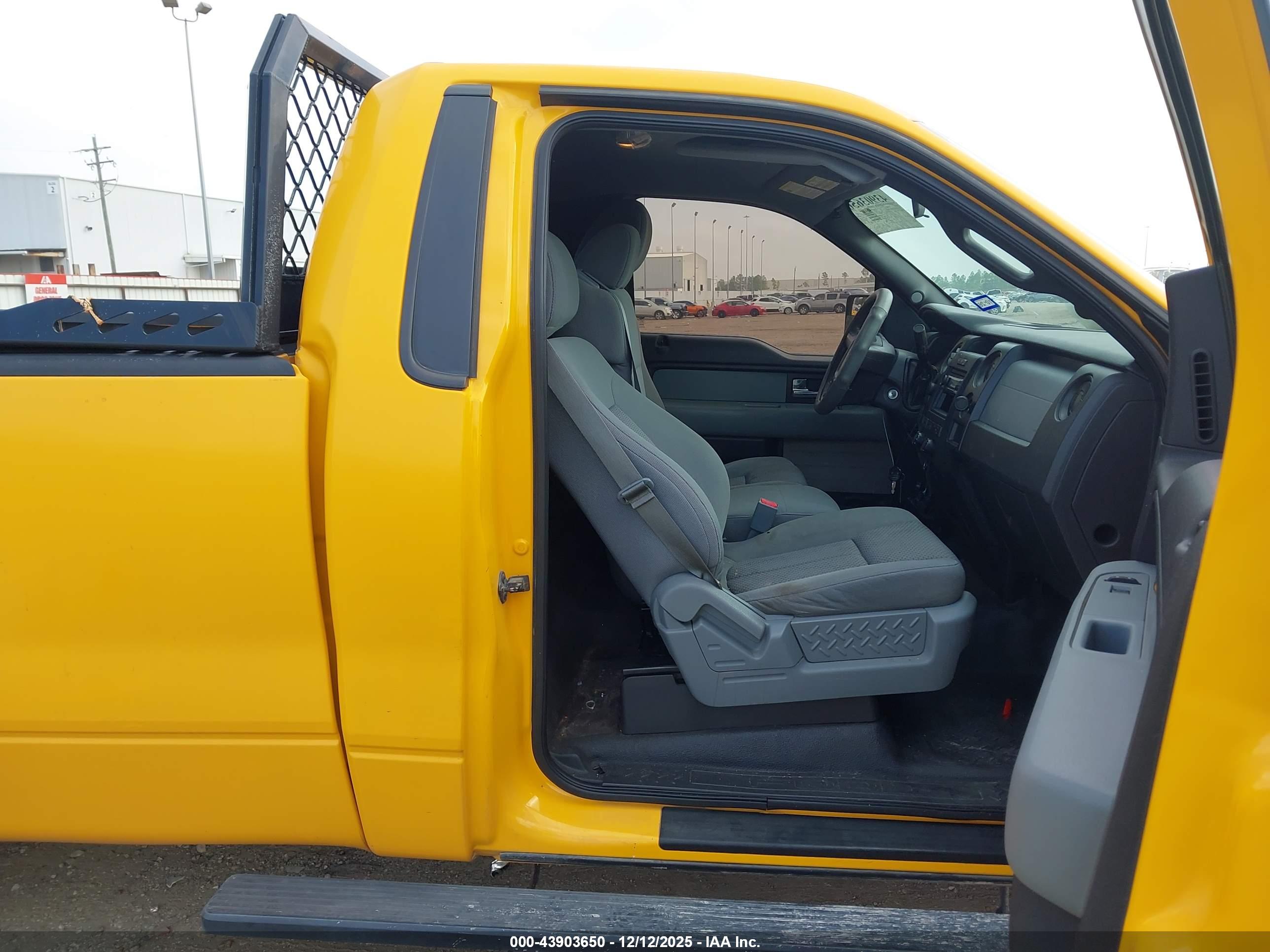 FORD F-150 image 5