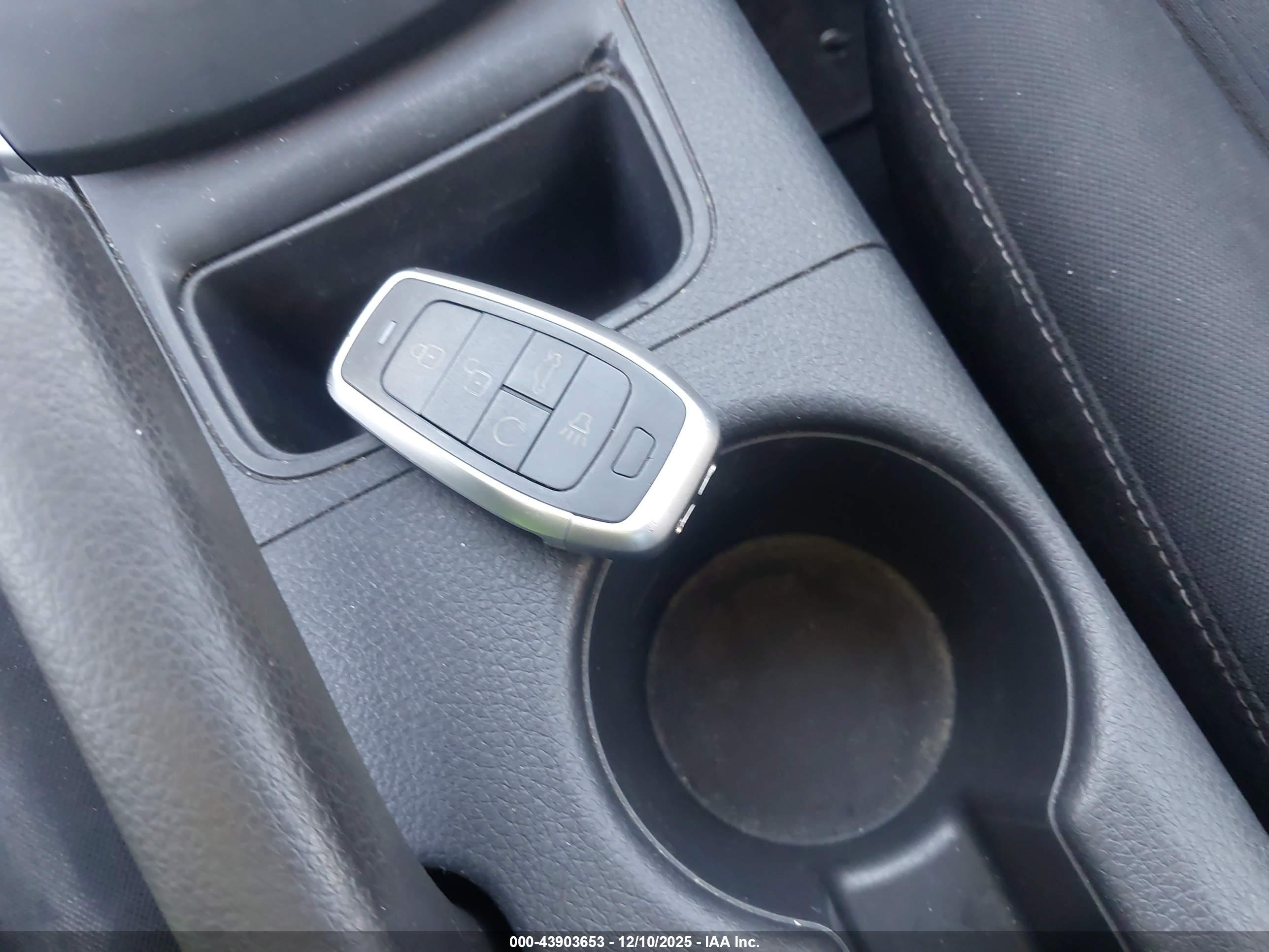 NISSAN SENTRA image 11