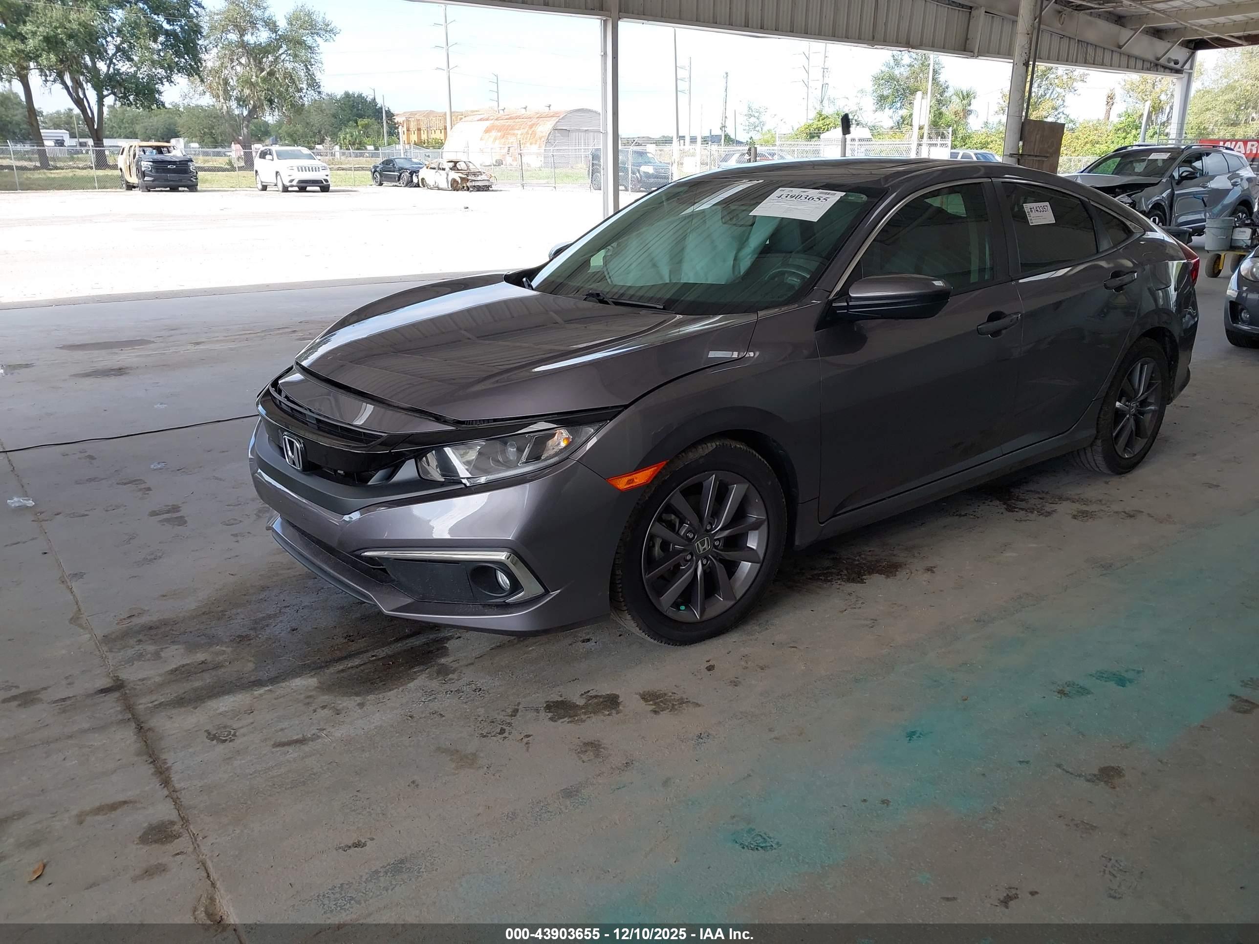 HONDA CIVIC image 2