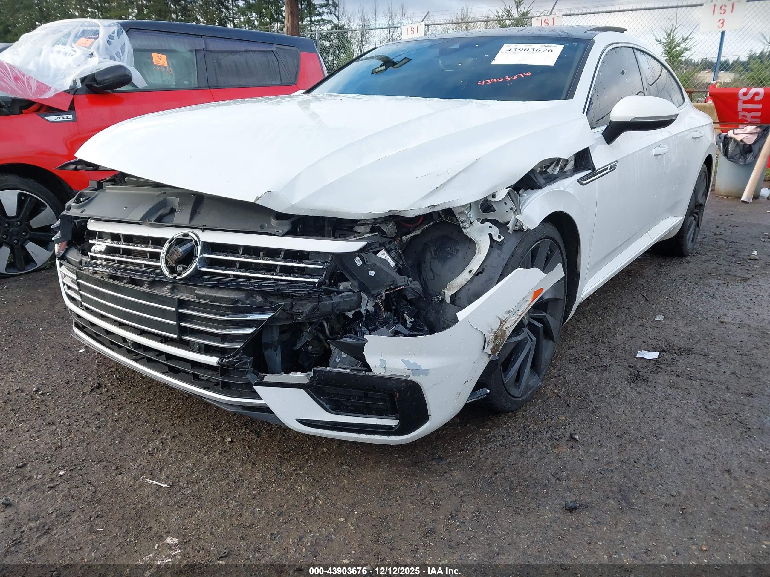 VOLKSWAGEN ARTEON image 6