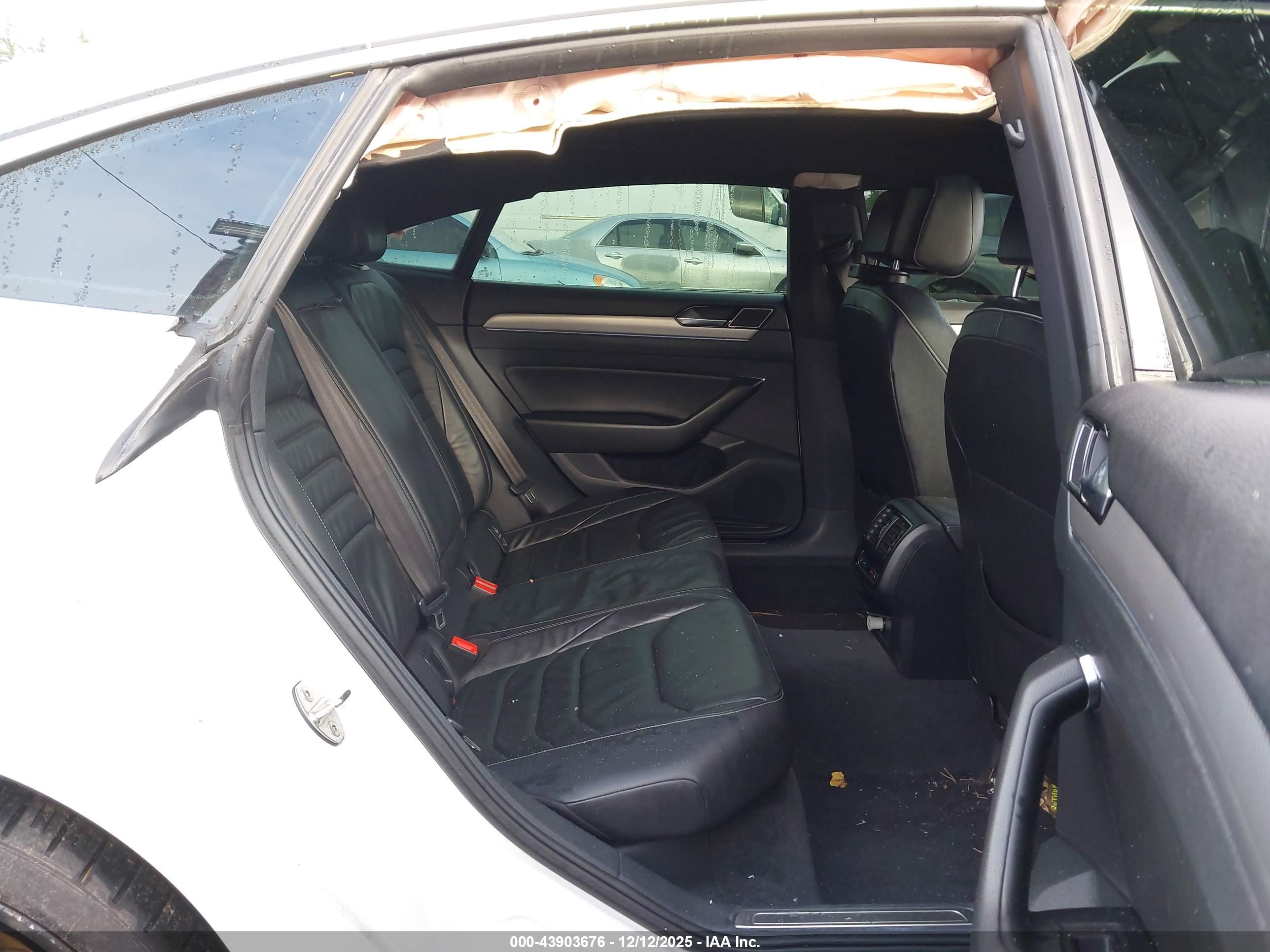VOLKSWAGEN ARTEON image 8