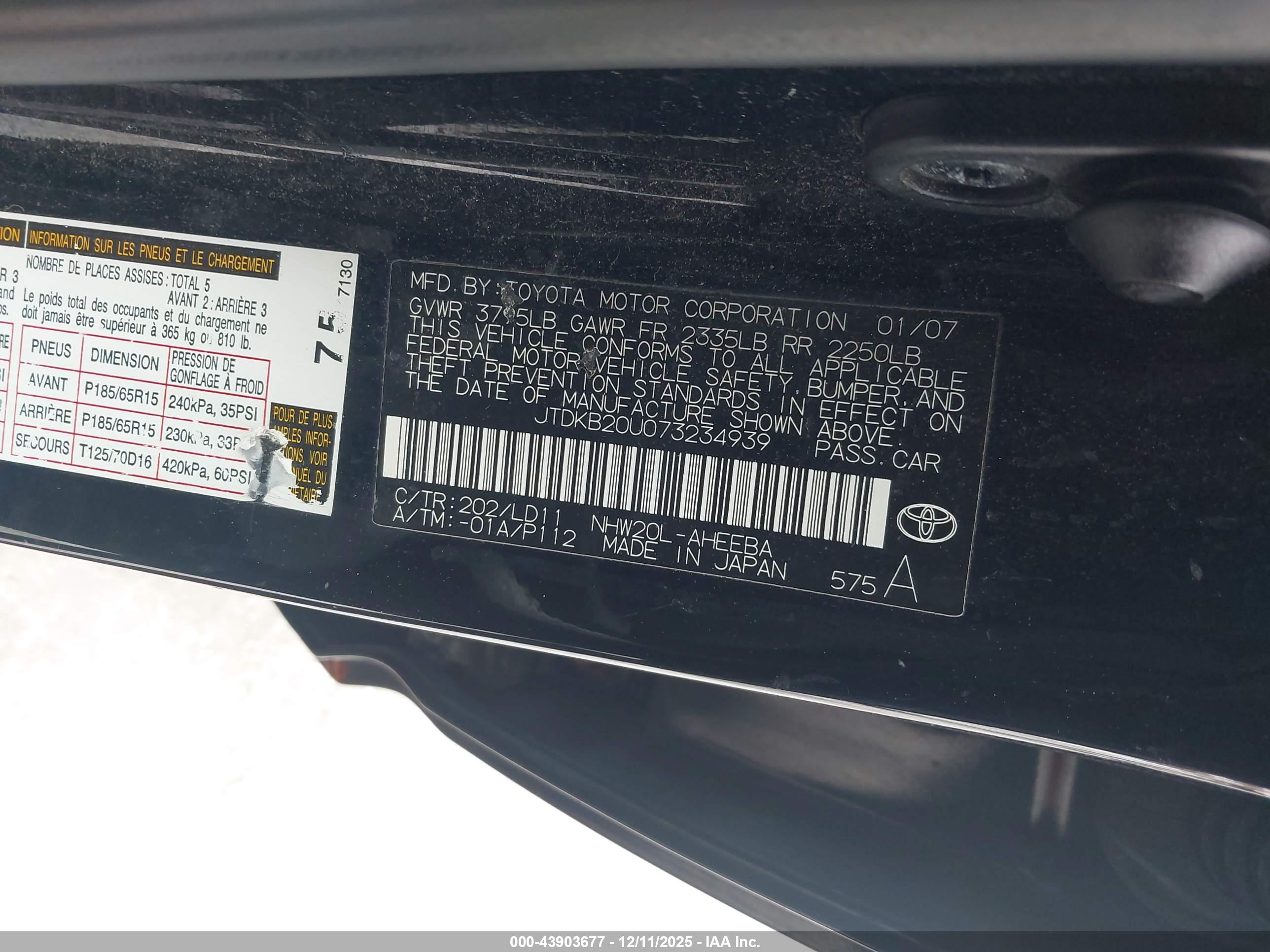 TOYOTA PRIUS image 9