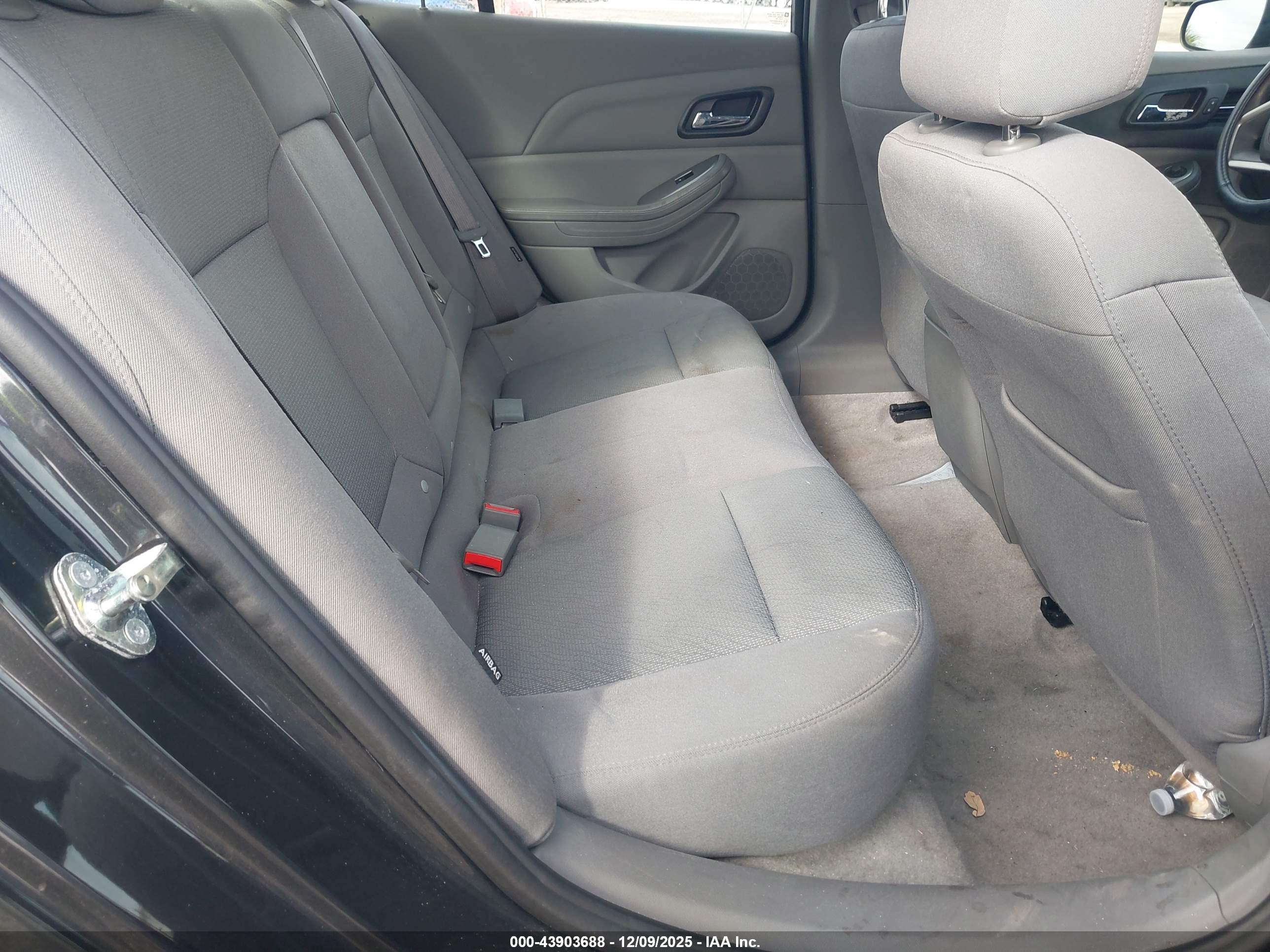 CHEVROLET MALIBU image 8