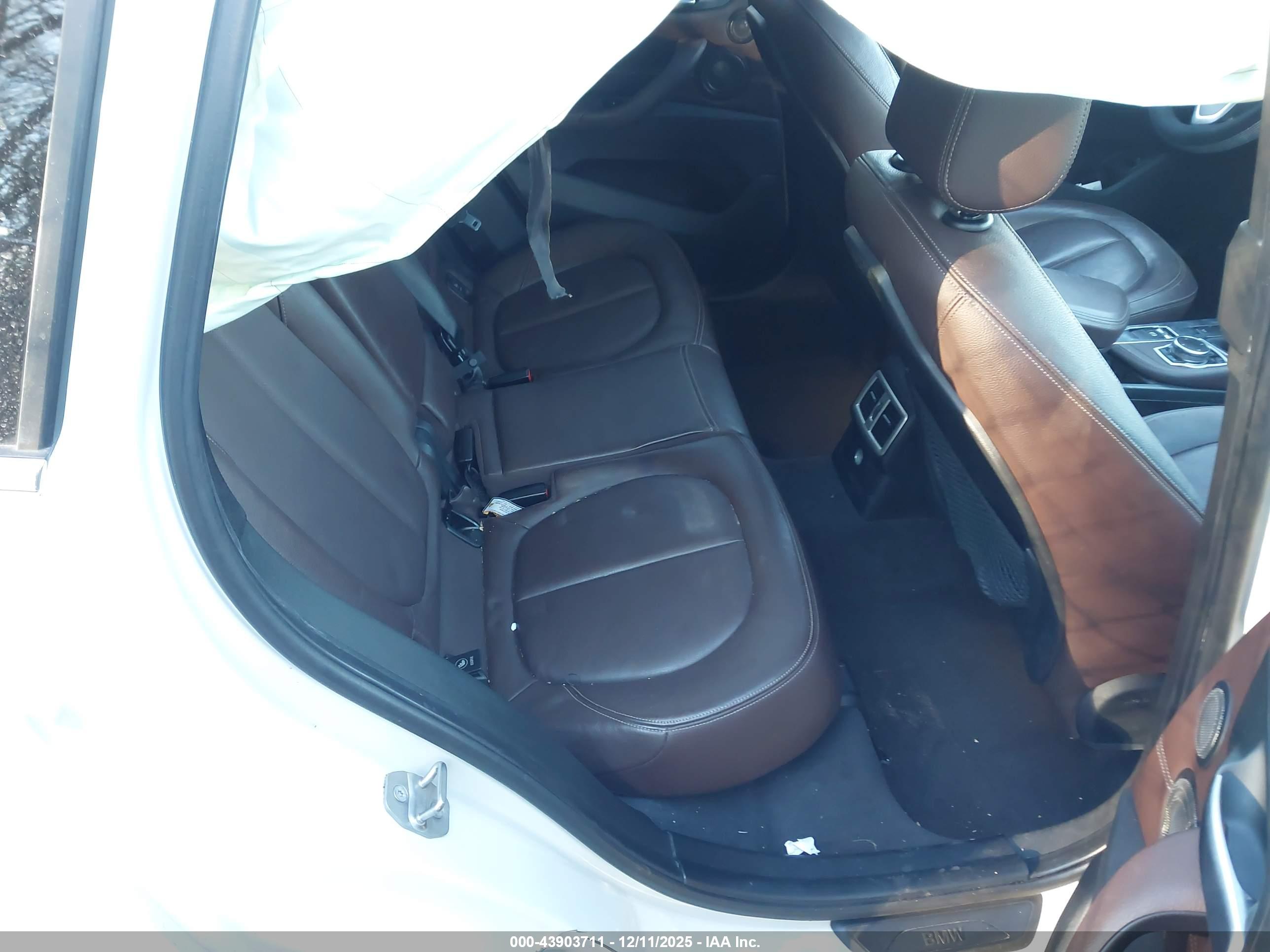 BMW X1 image 8