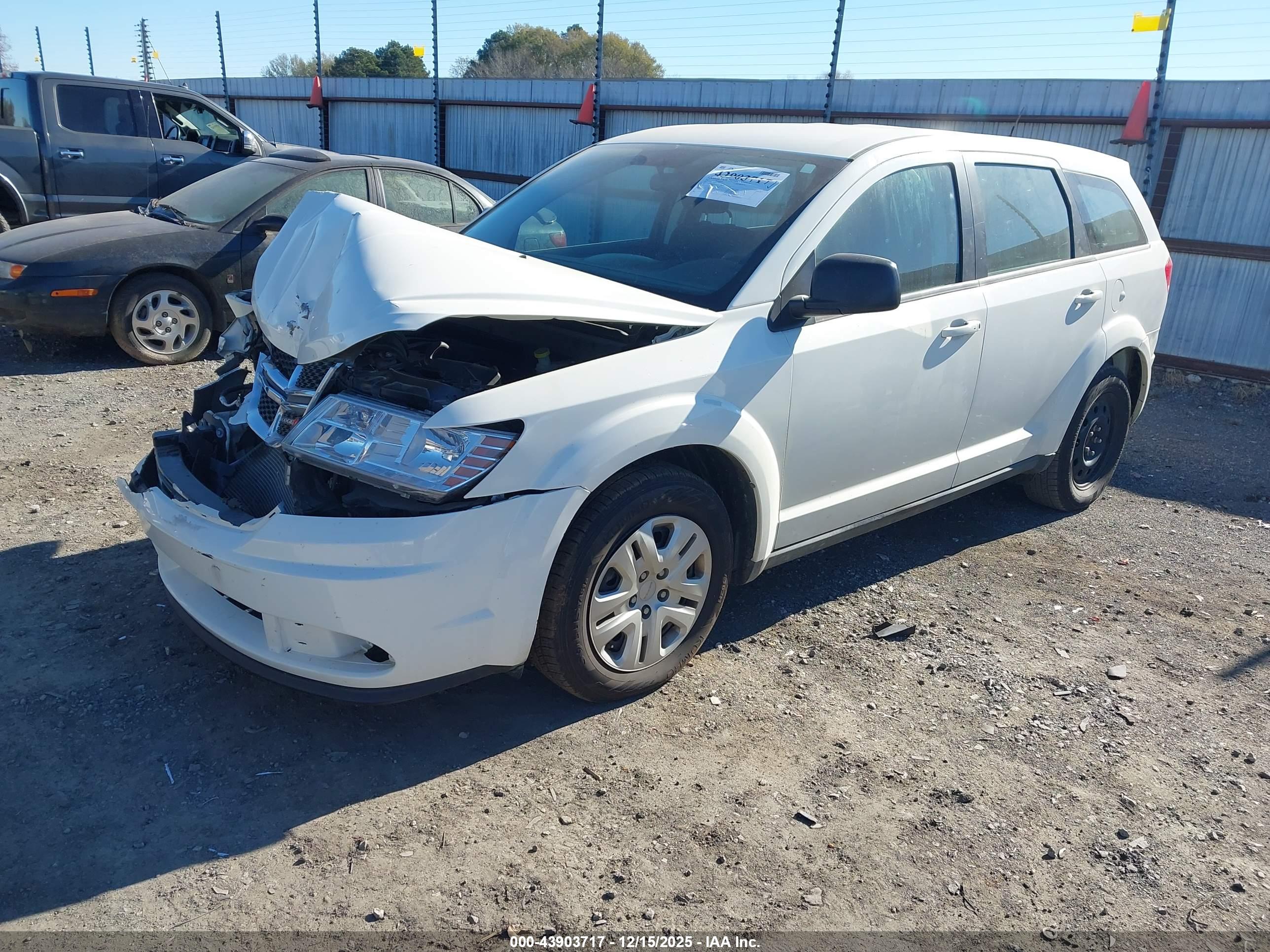 DODGE JOURNEY image 2