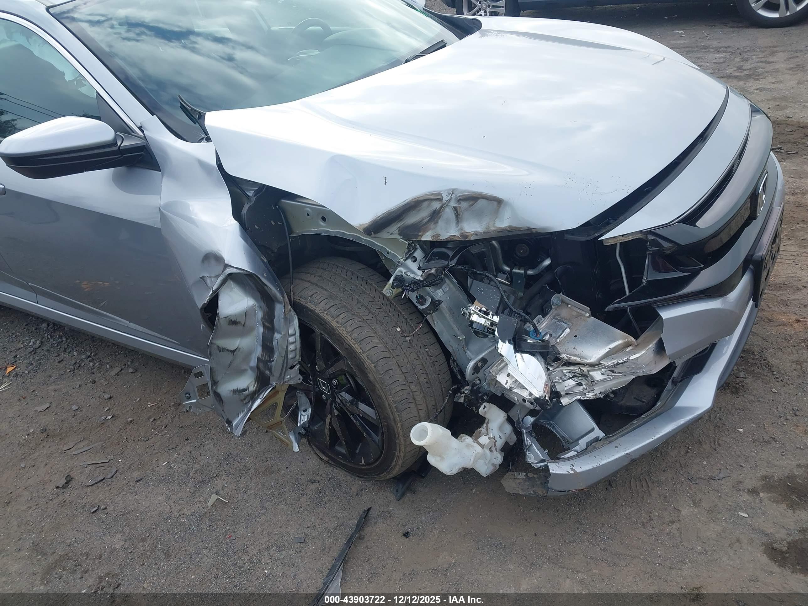 HONDA CIVIC image 6