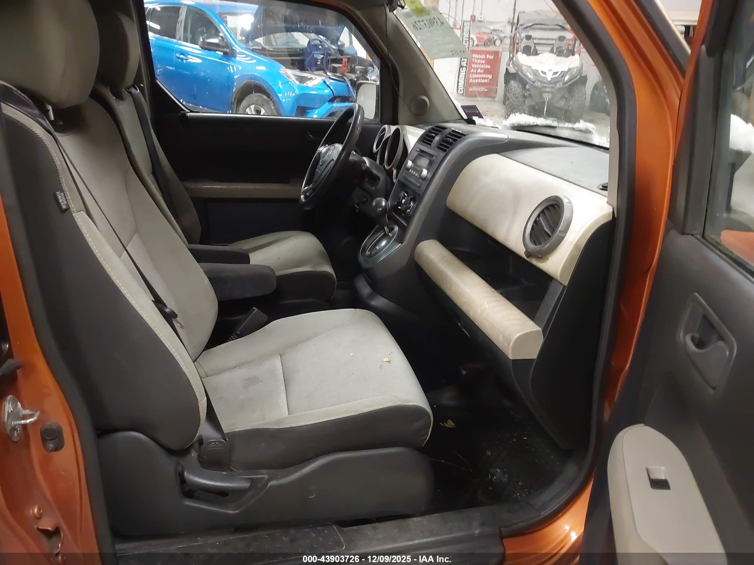 HONDA ELEMENT image 5