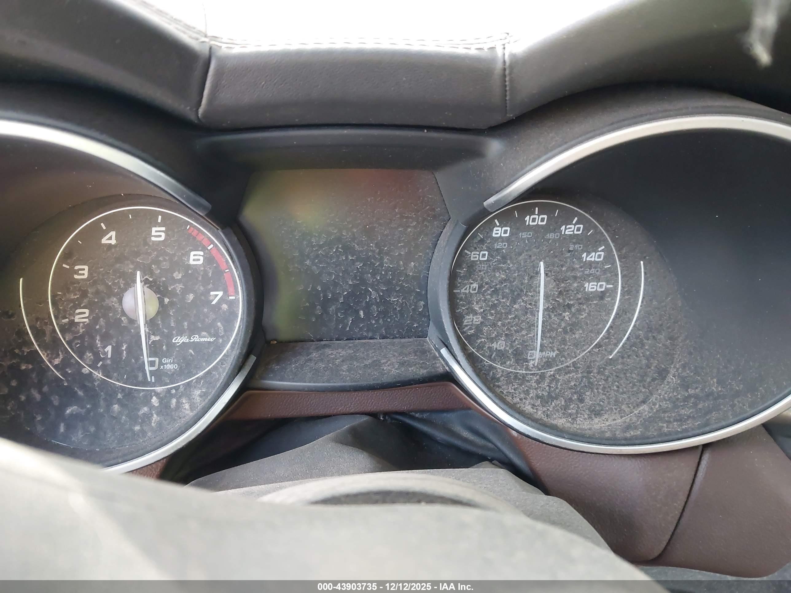 ALFA ROMEO image 7