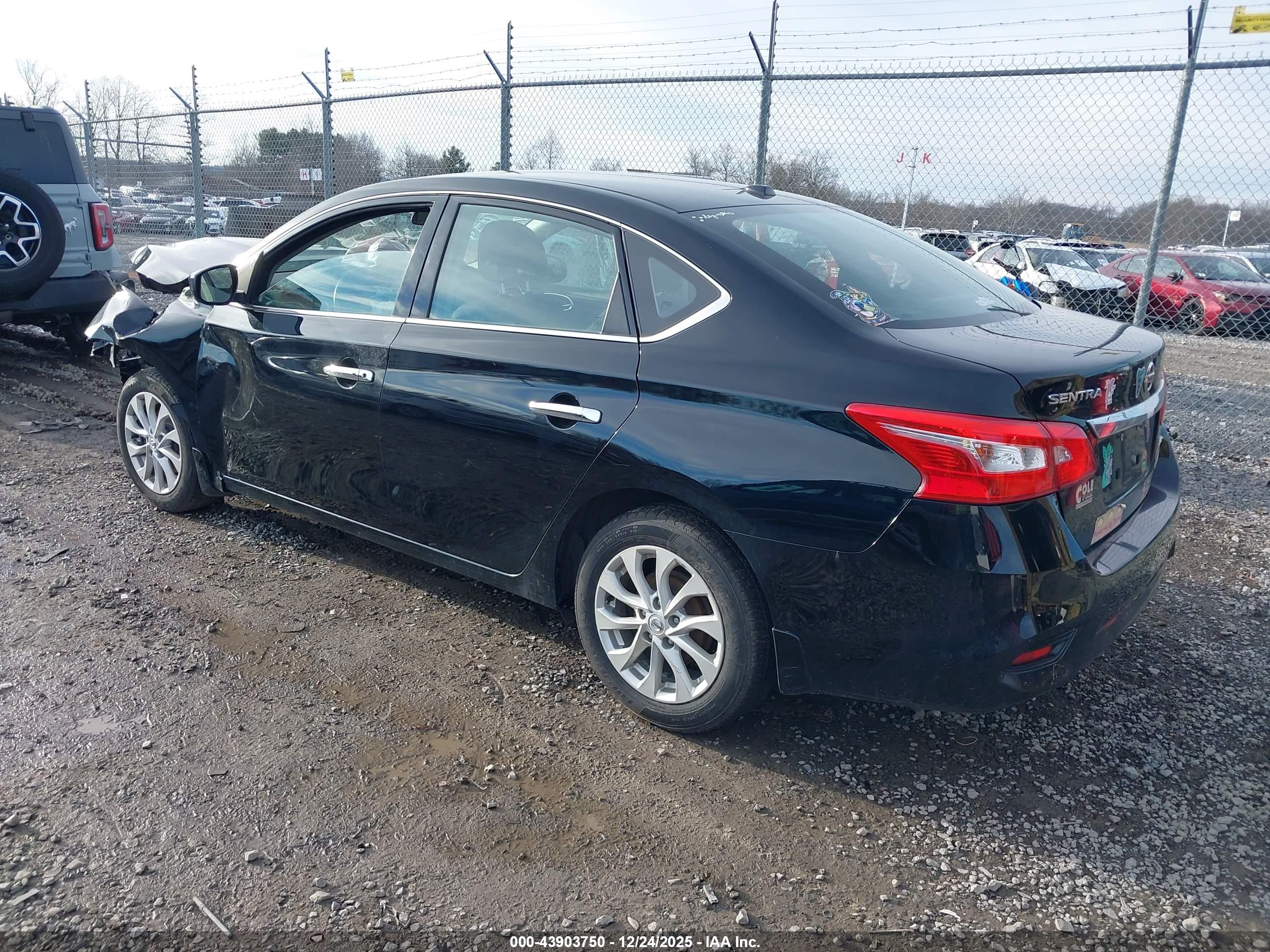NISSAN SENTRA image 3