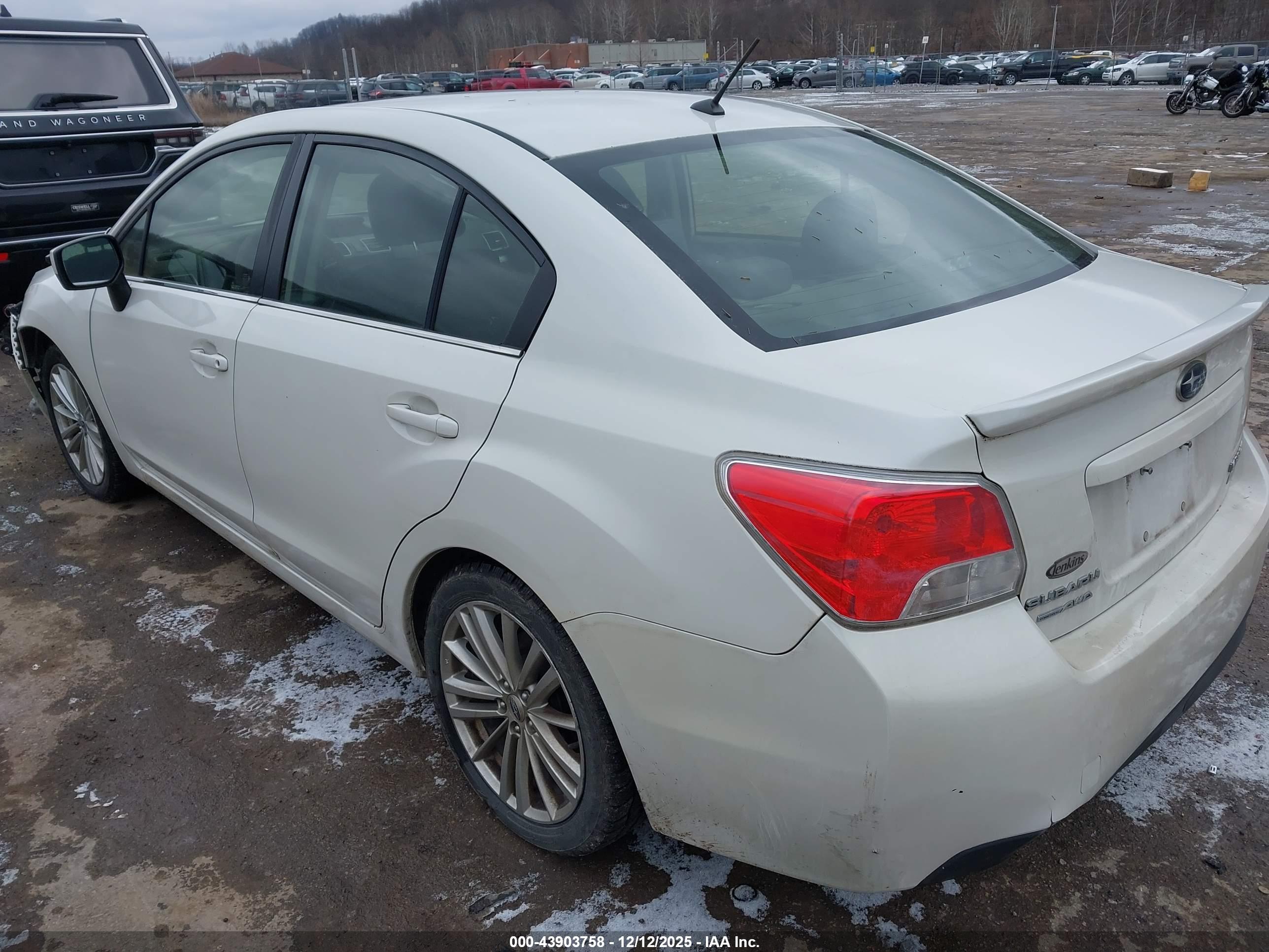 SUBARU IMPREZA image 3