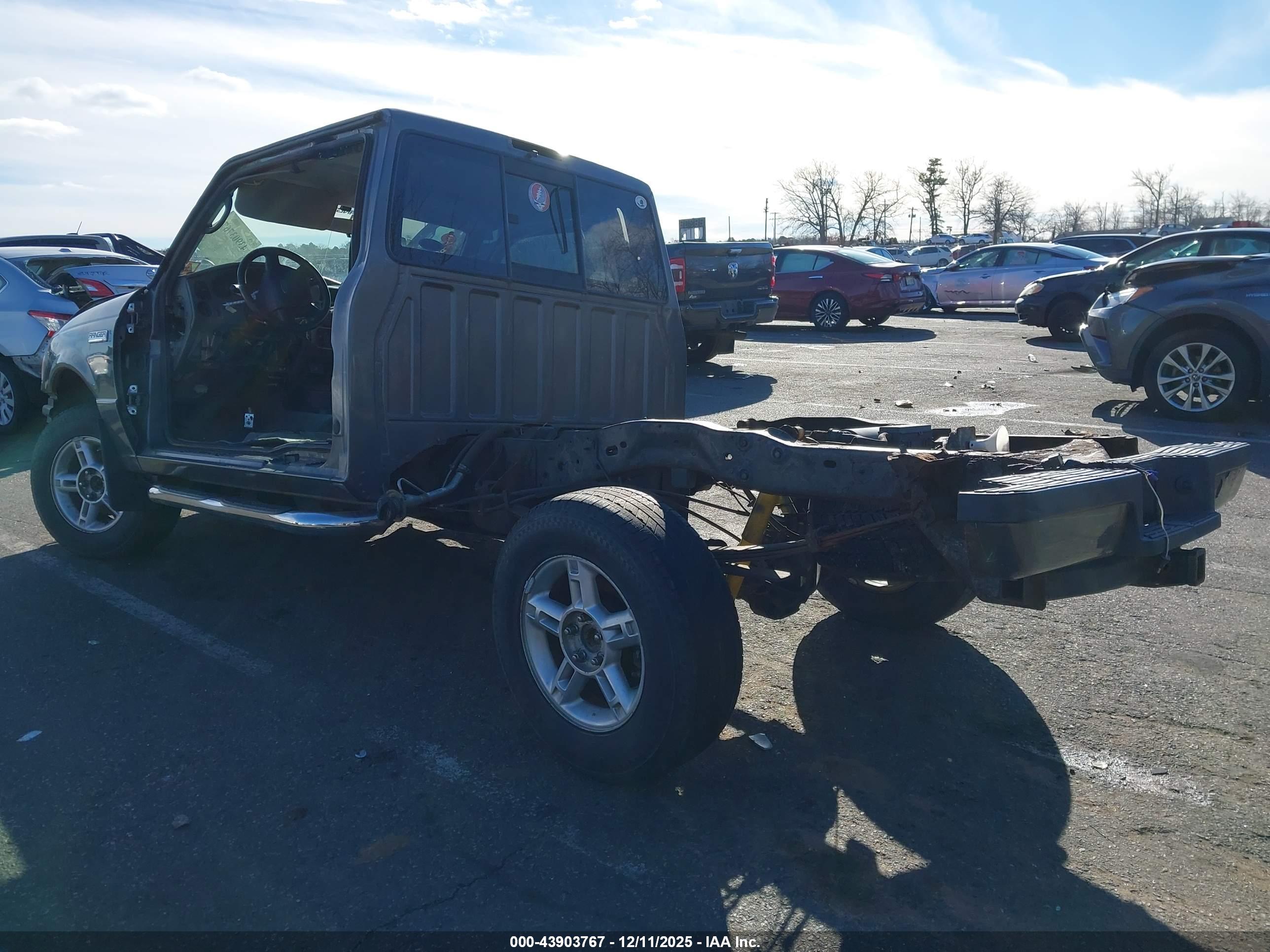 FORD RANGER image 3