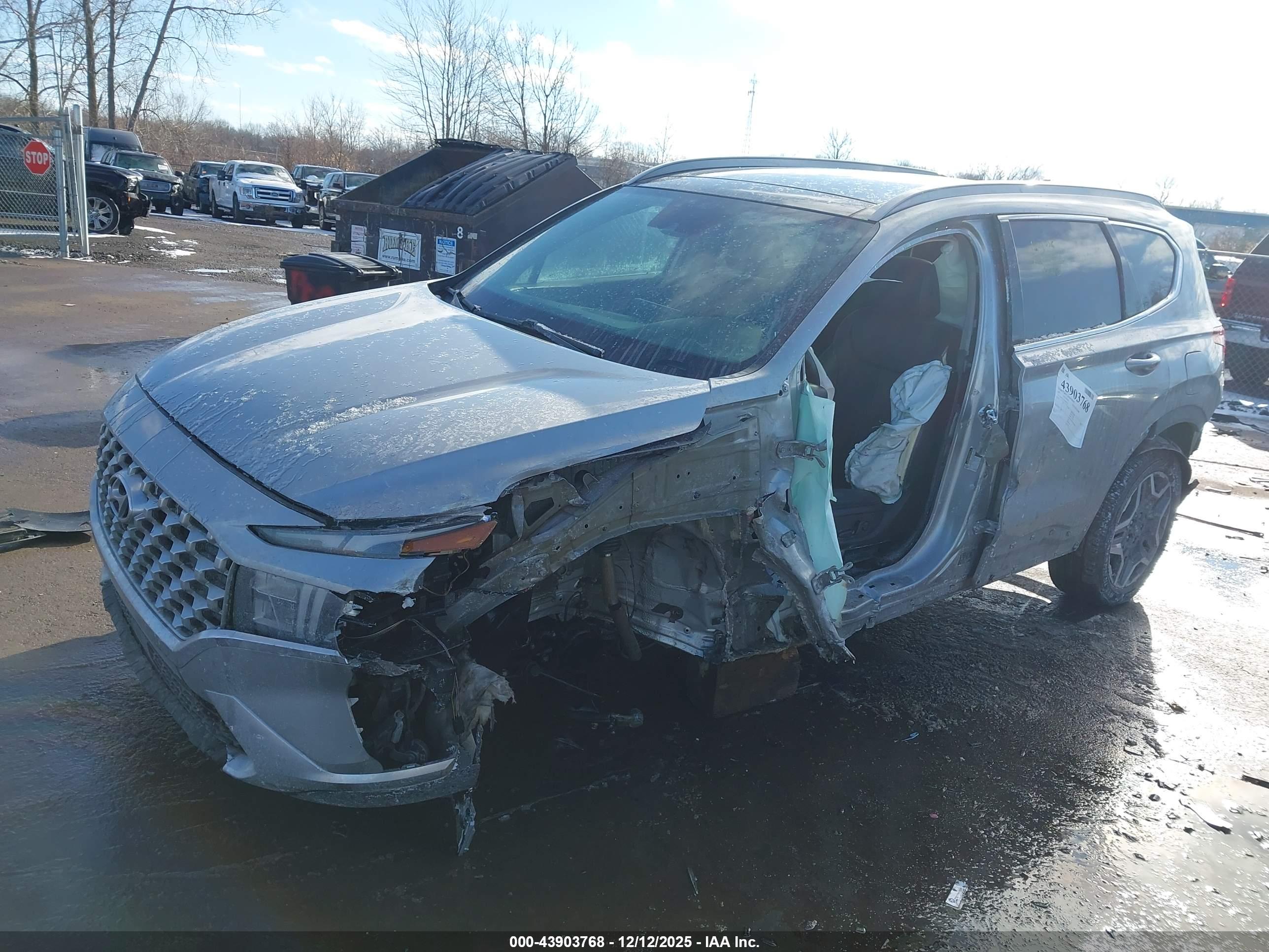 HYUNDAI SANTA image 2