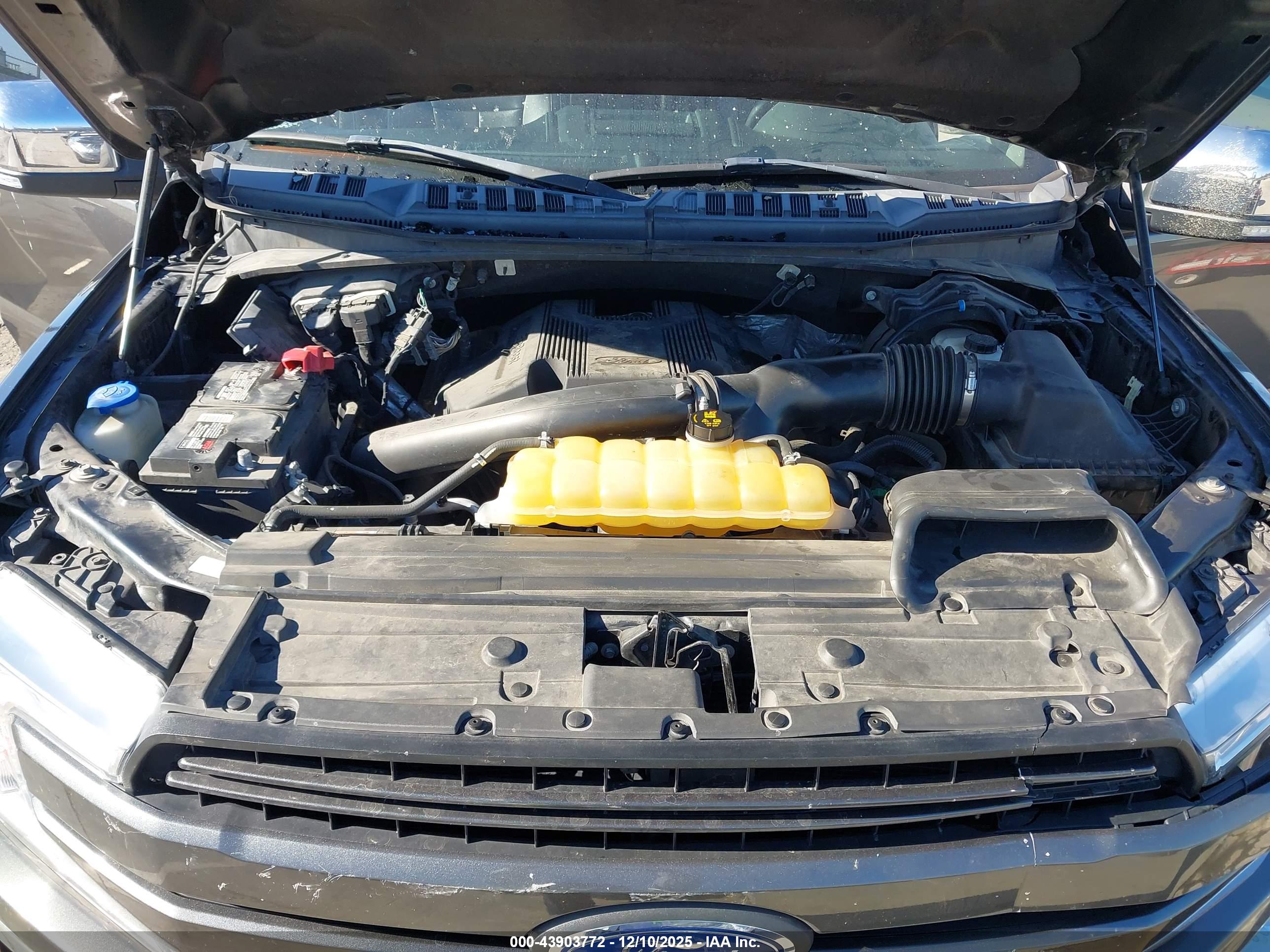 FORD F-150 image 10