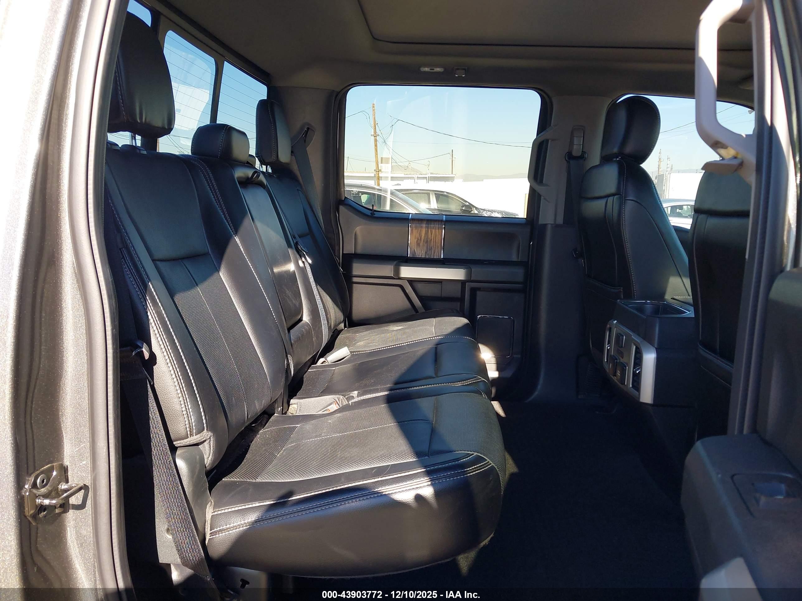 FORD F-150 image 8