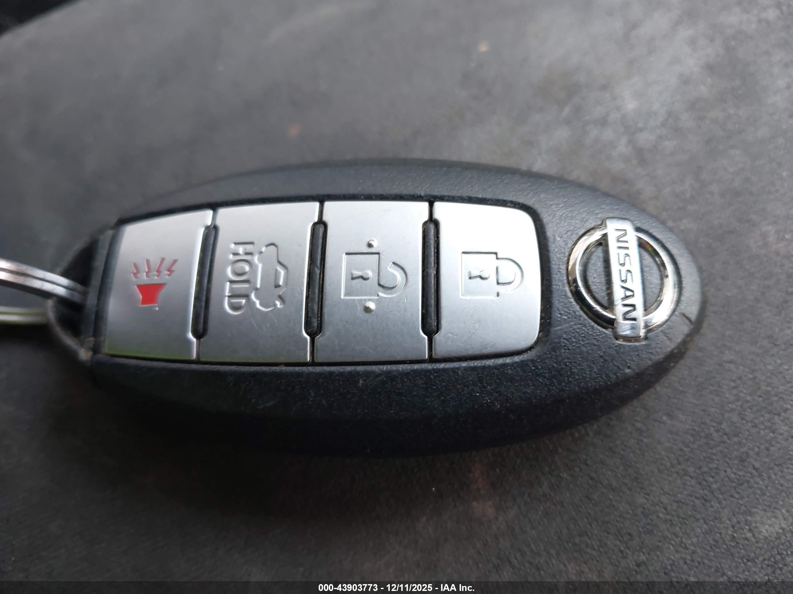 NISSAN ALTIMA image 11