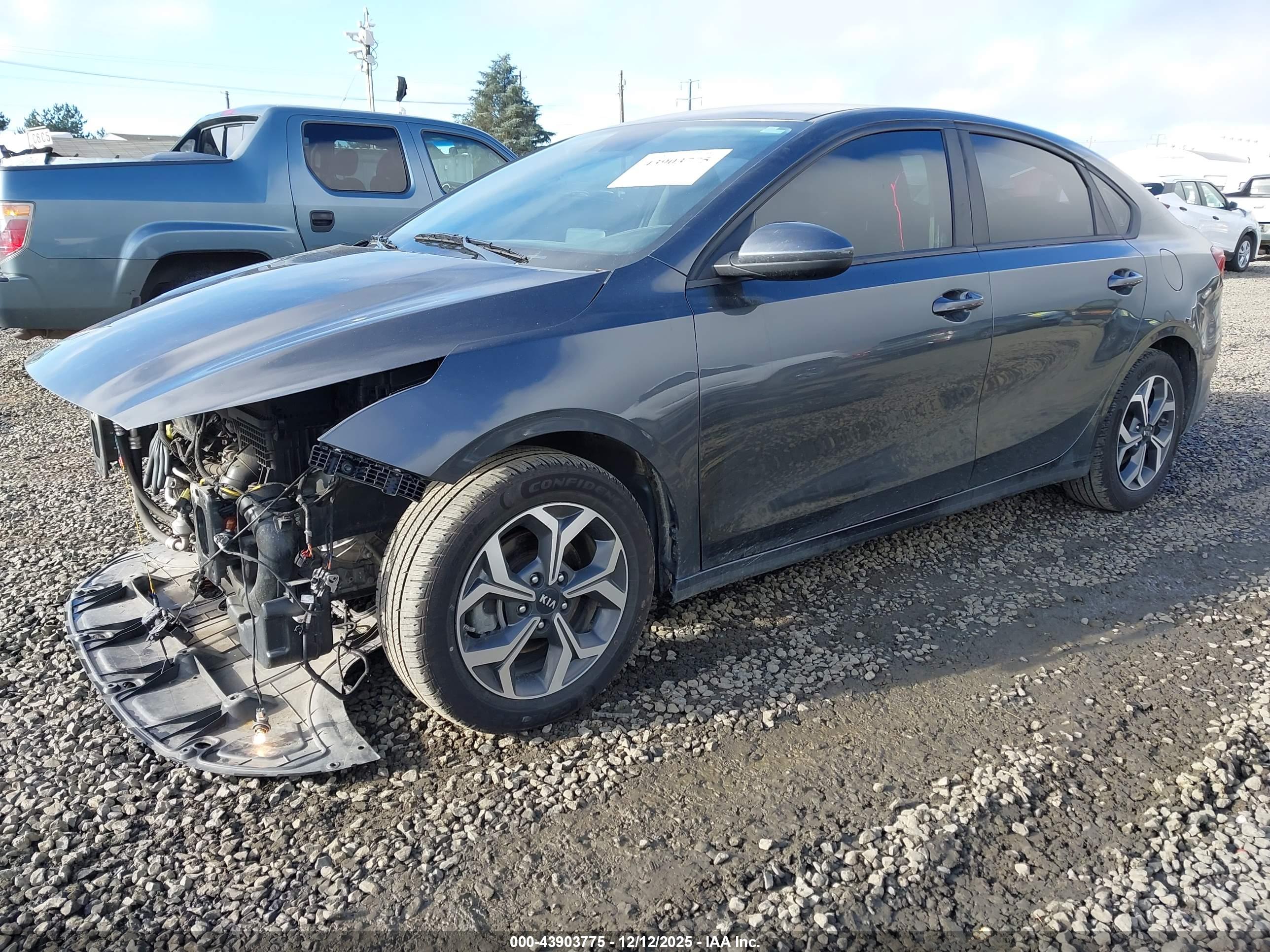 KIA FORTE image 2
