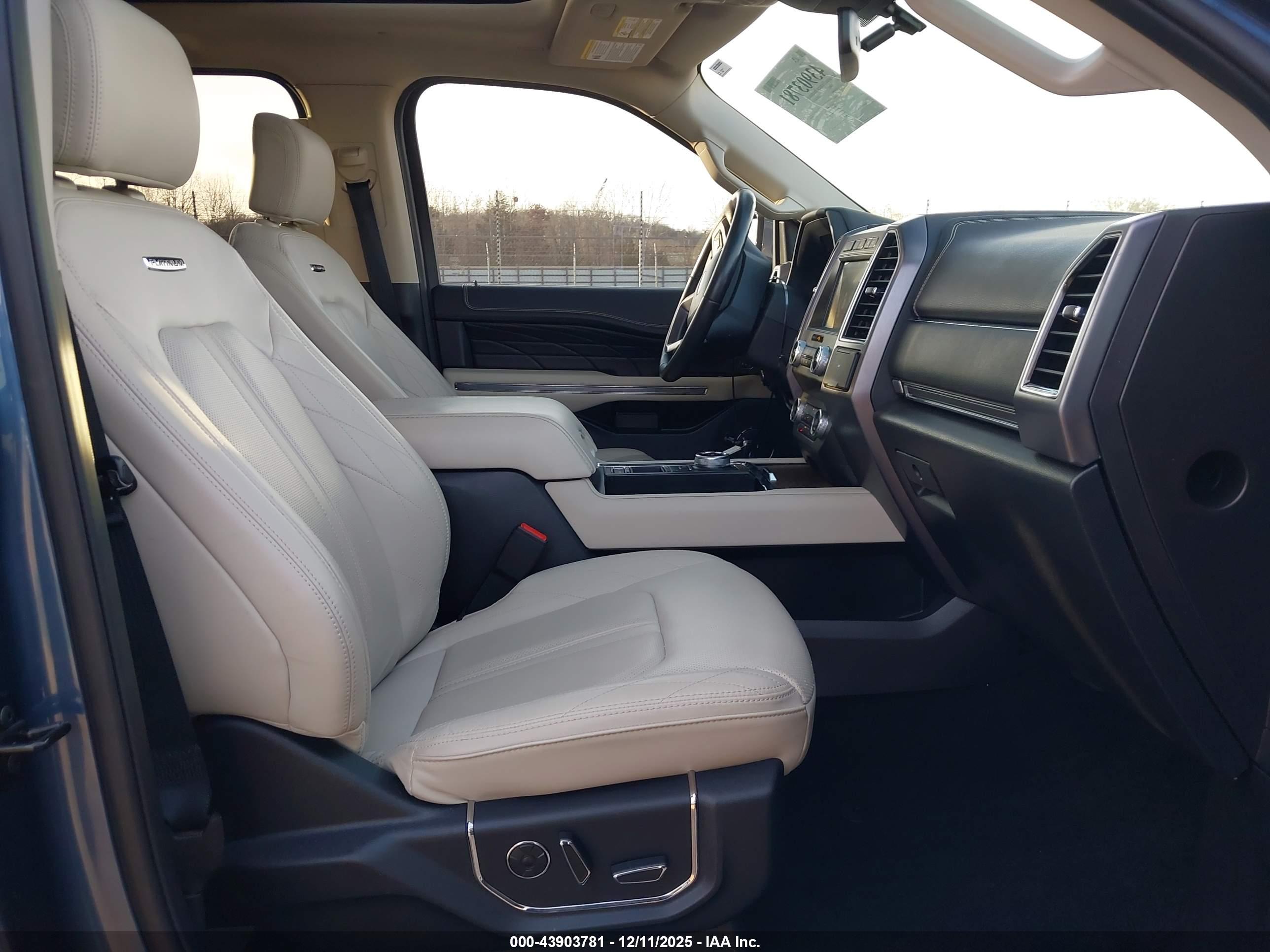 FORD EXPEDITION image 5