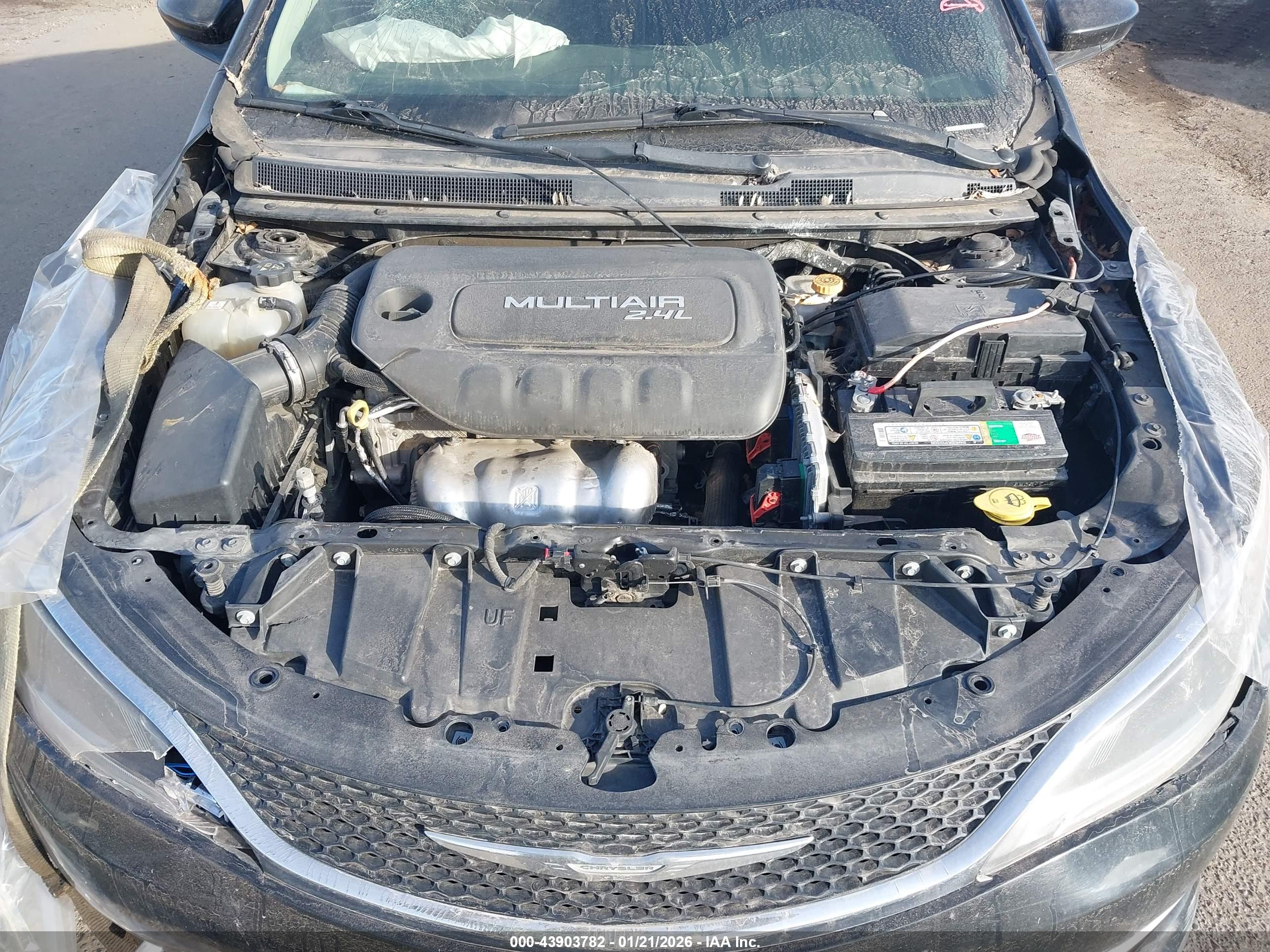 CHRYSLER 200 image 10