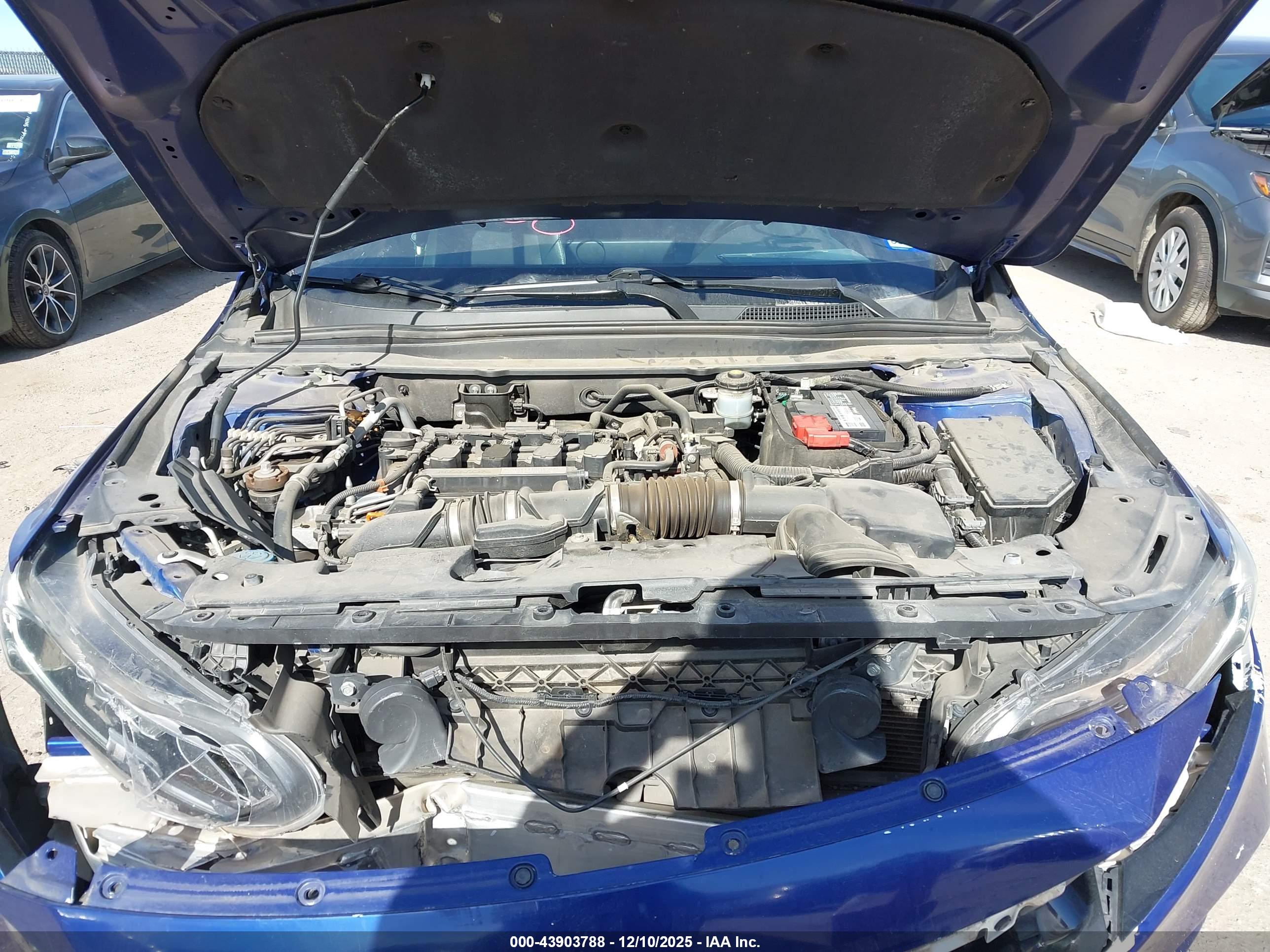 HONDA ACCORD image 10