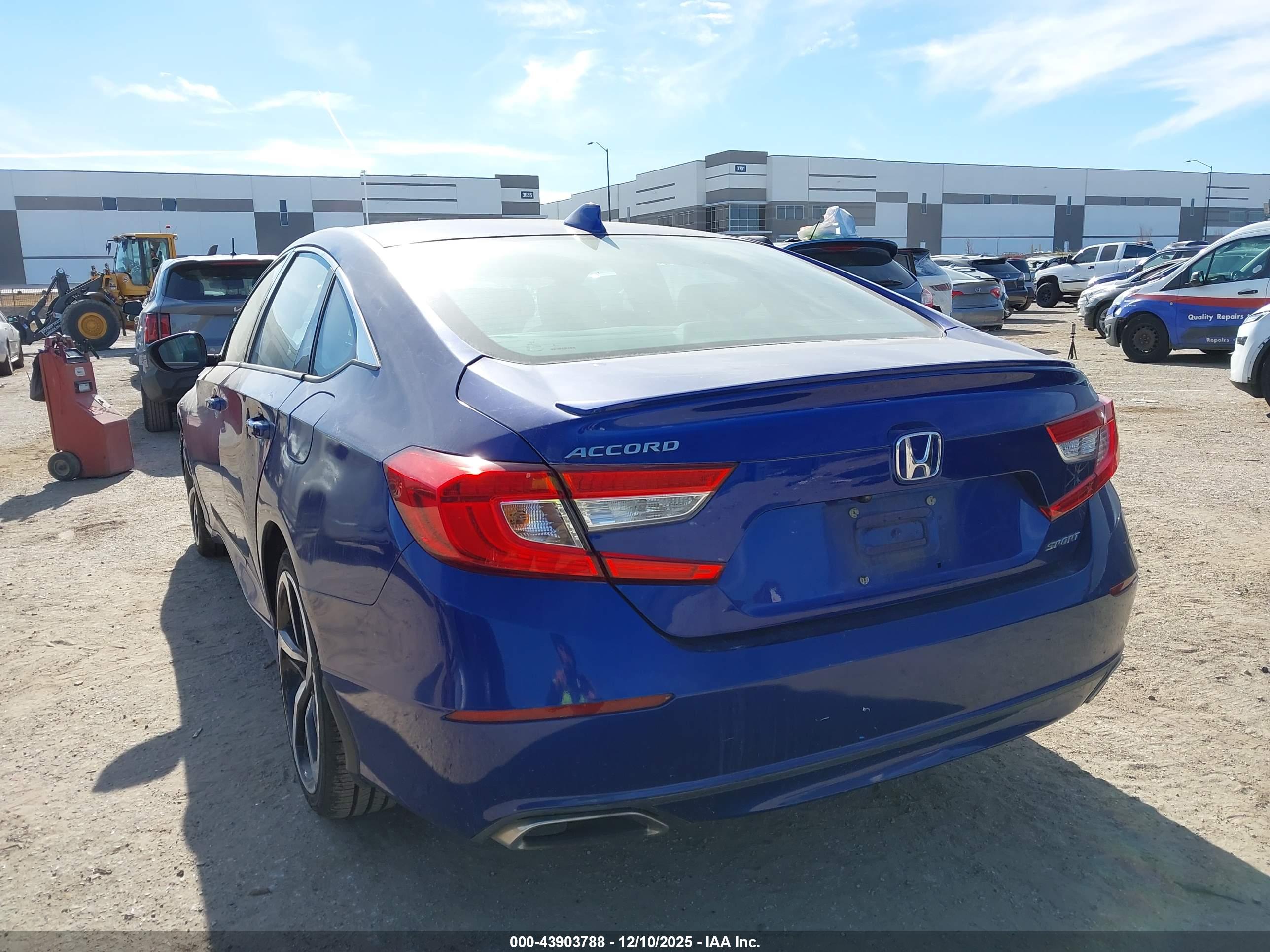 HONDA ACCORD image 3