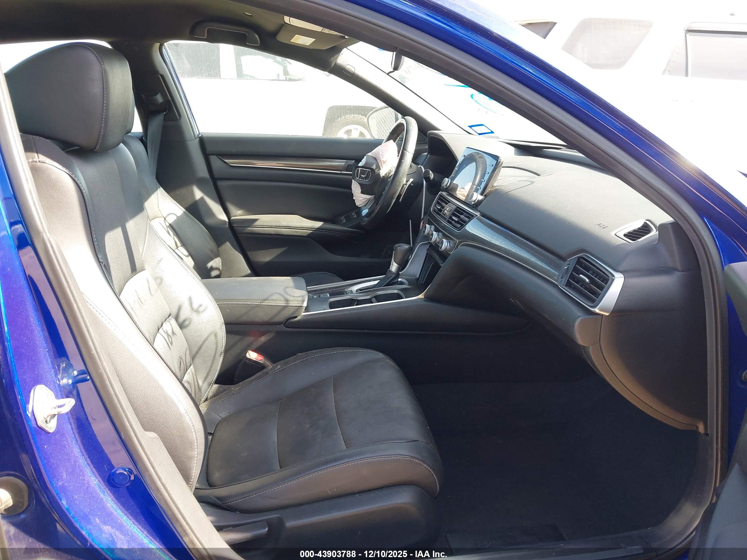 HONDA ACCORD image 5