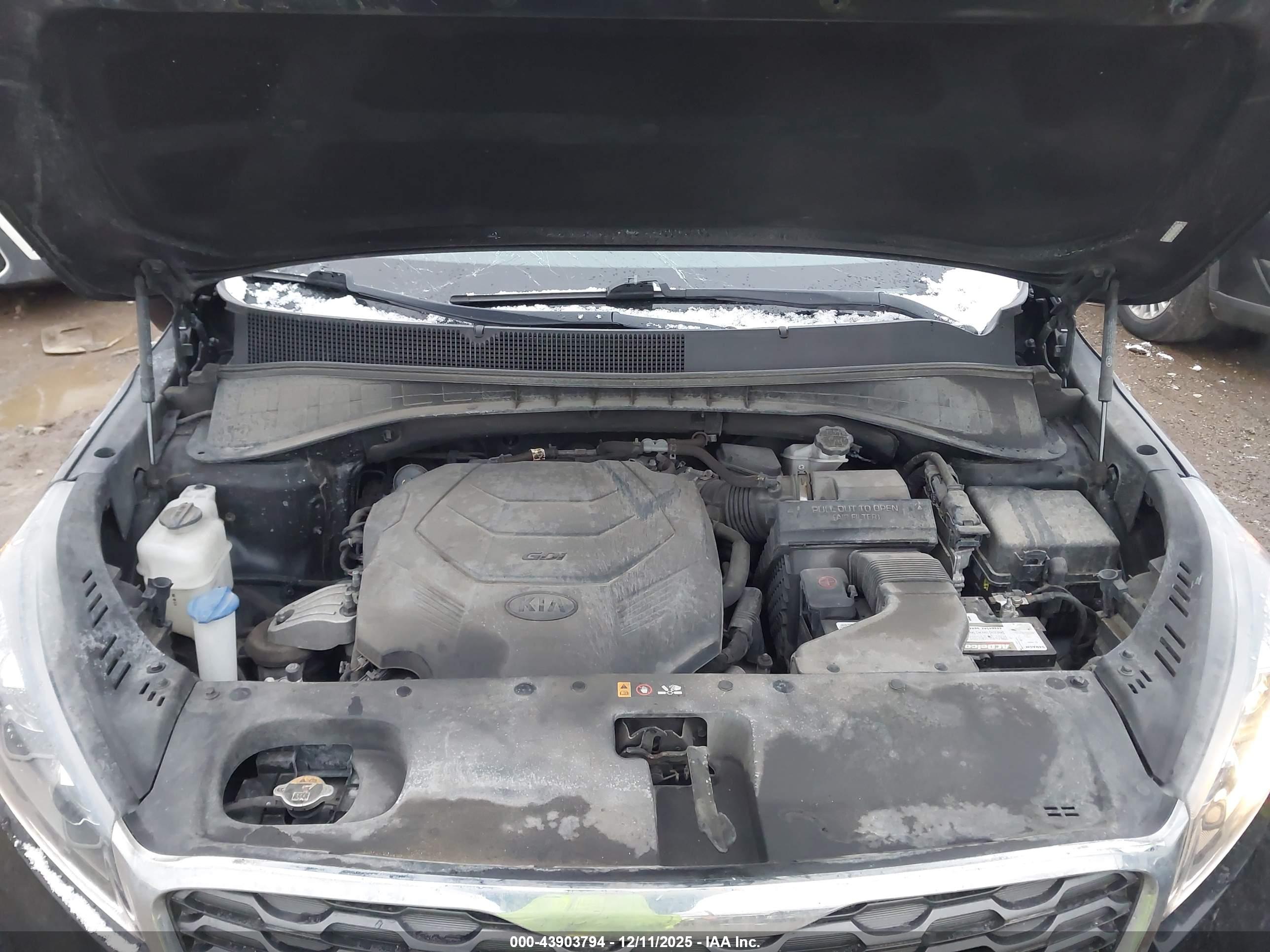 KIA SORENTO image 10