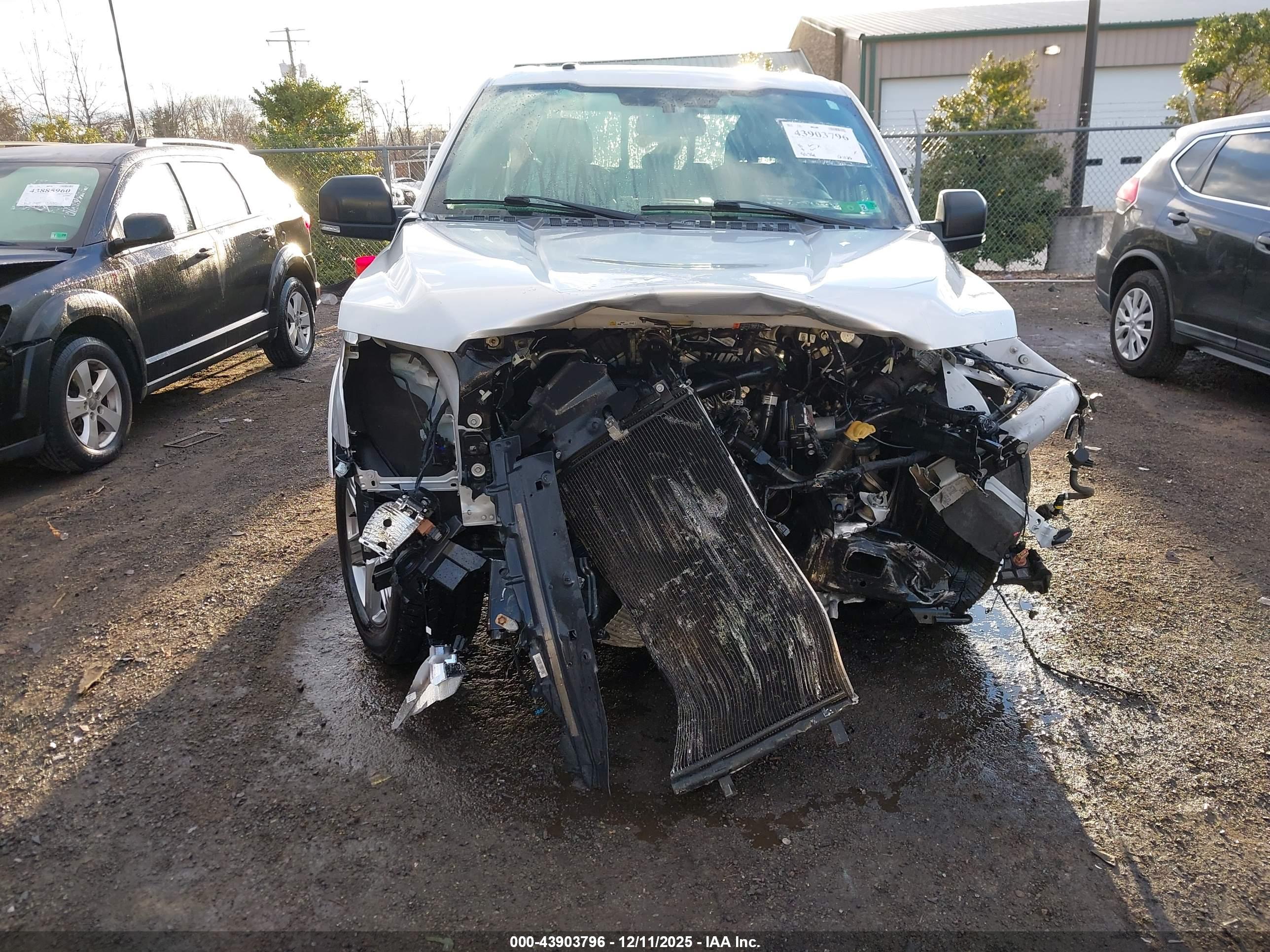 FORD F-150 image 6
