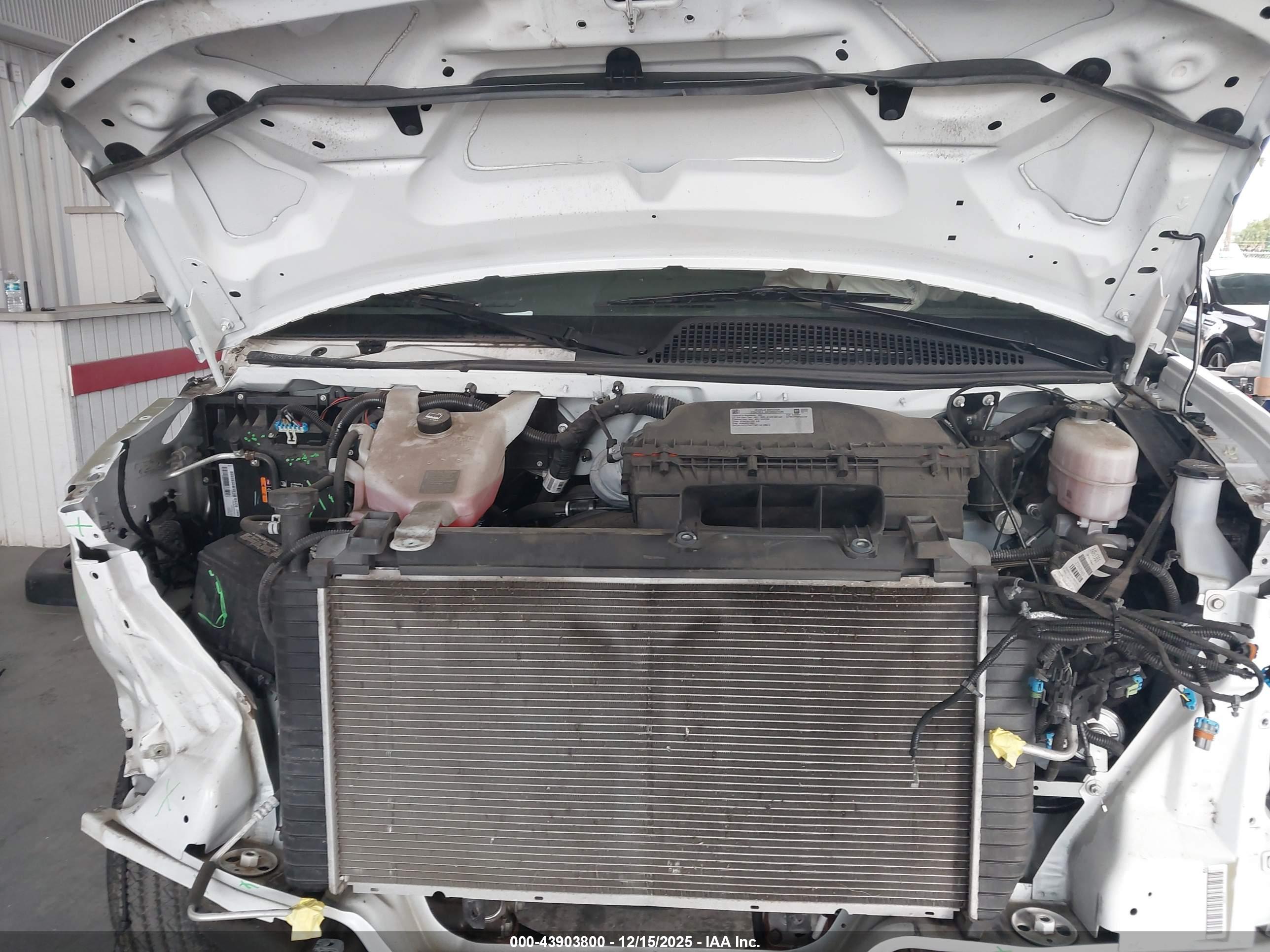 GMC SAVANA image 10