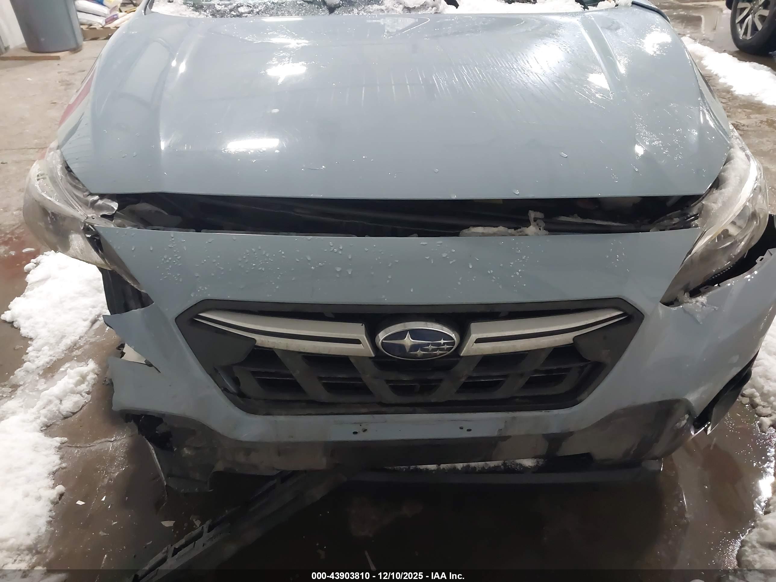 SUBARU CROSSTREK image 6