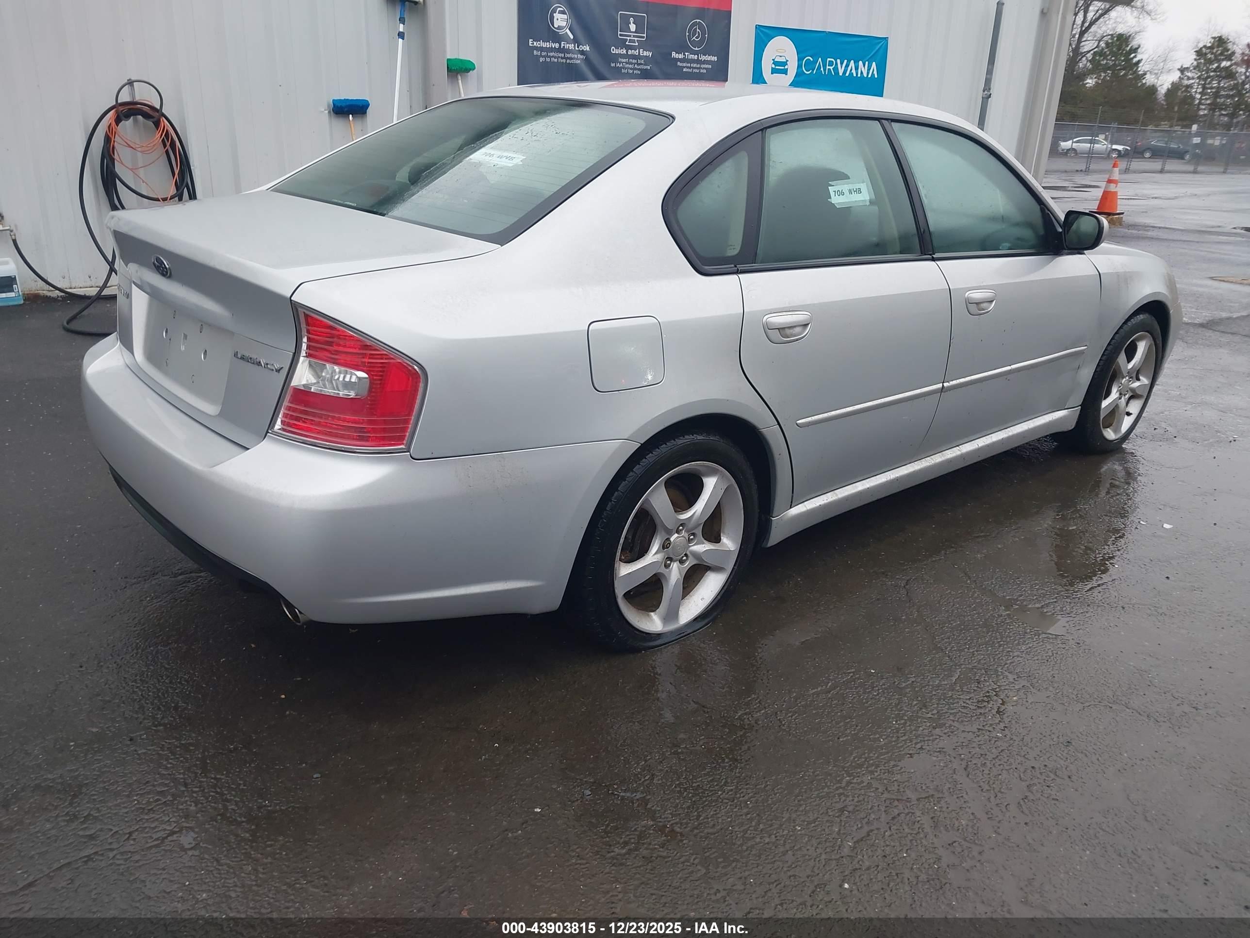 SUBARU LEGACY image 4