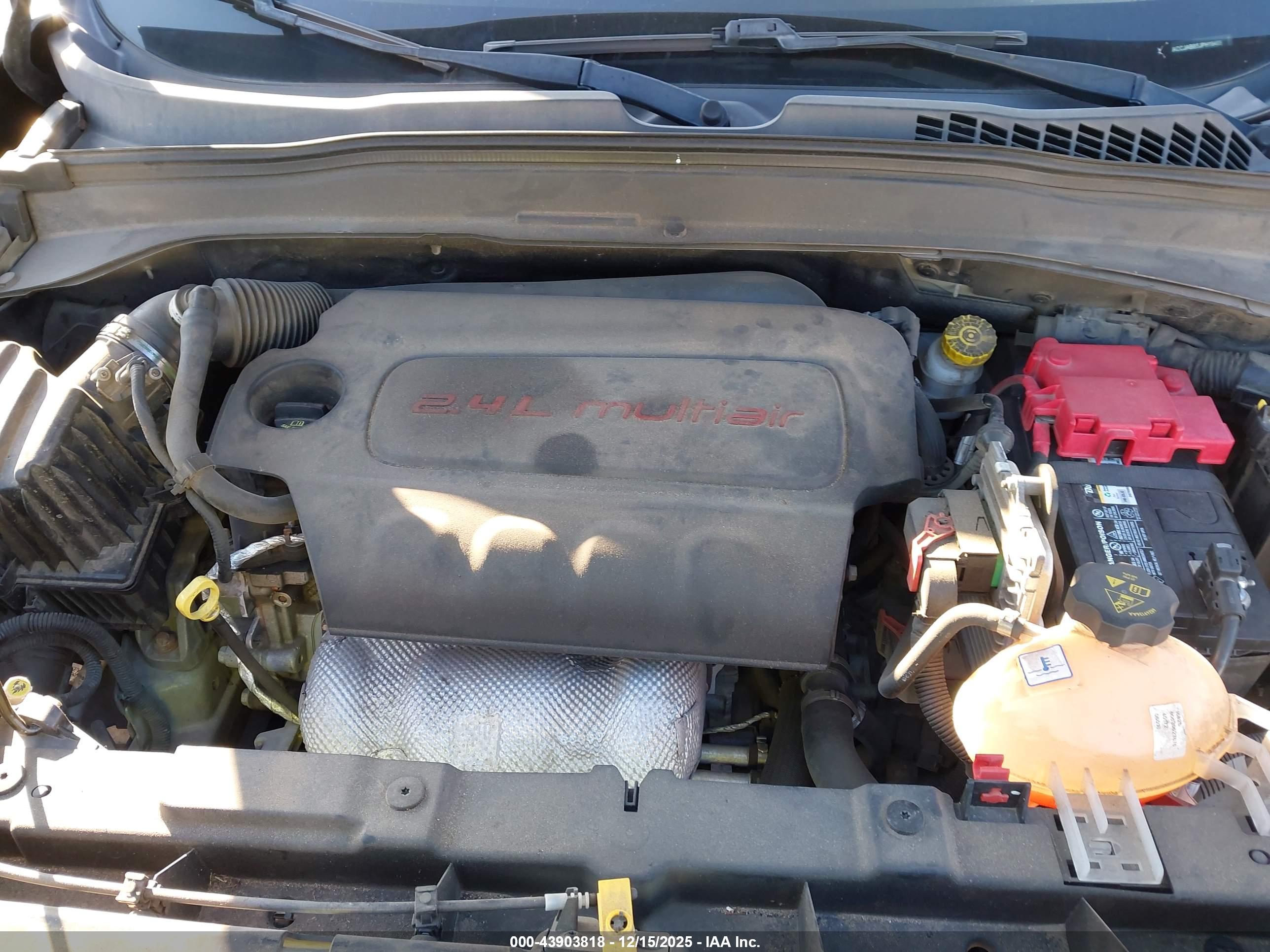 JEEP RENEGADE image 10