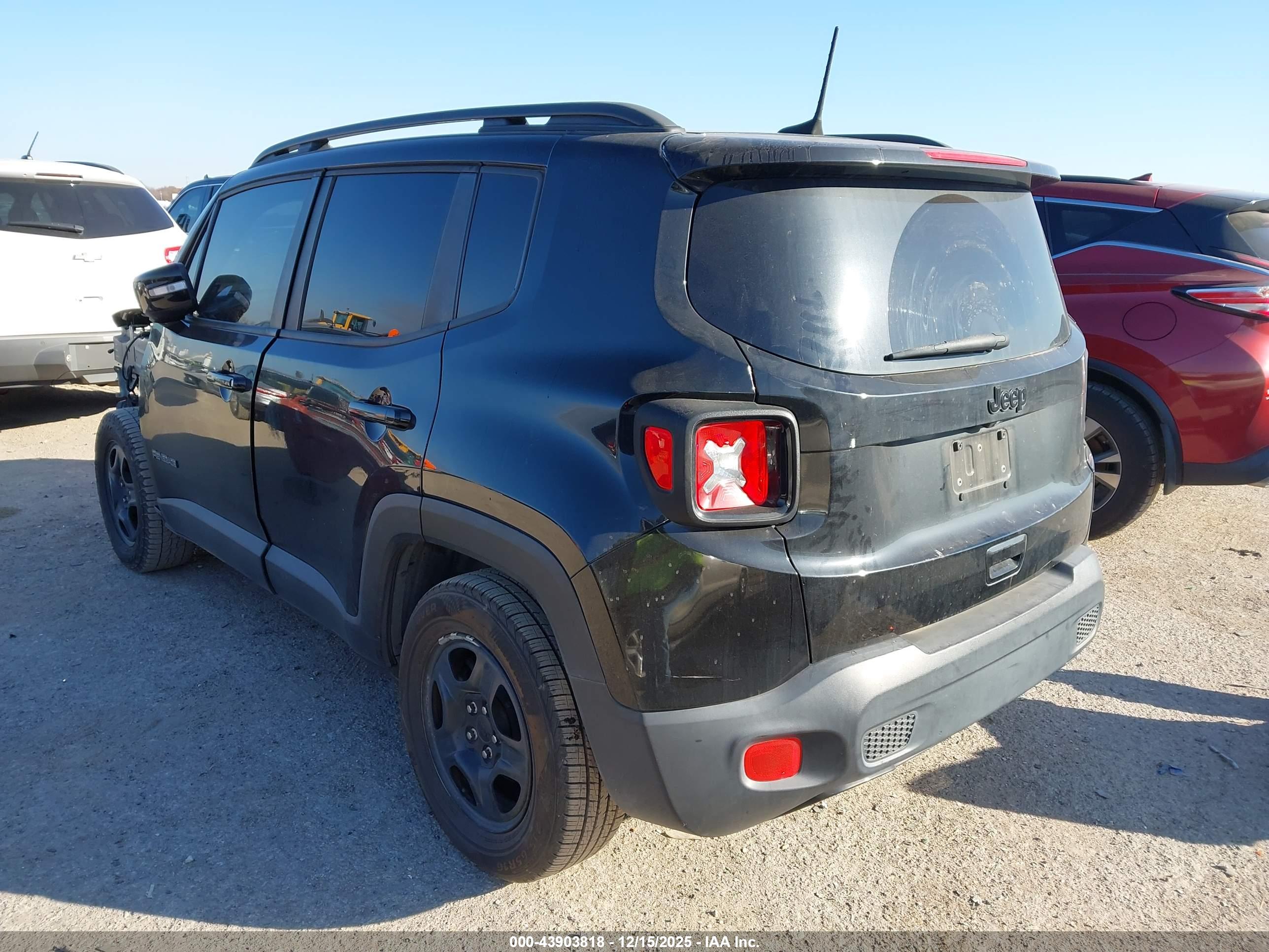 JEEP RENEGADE image 3
