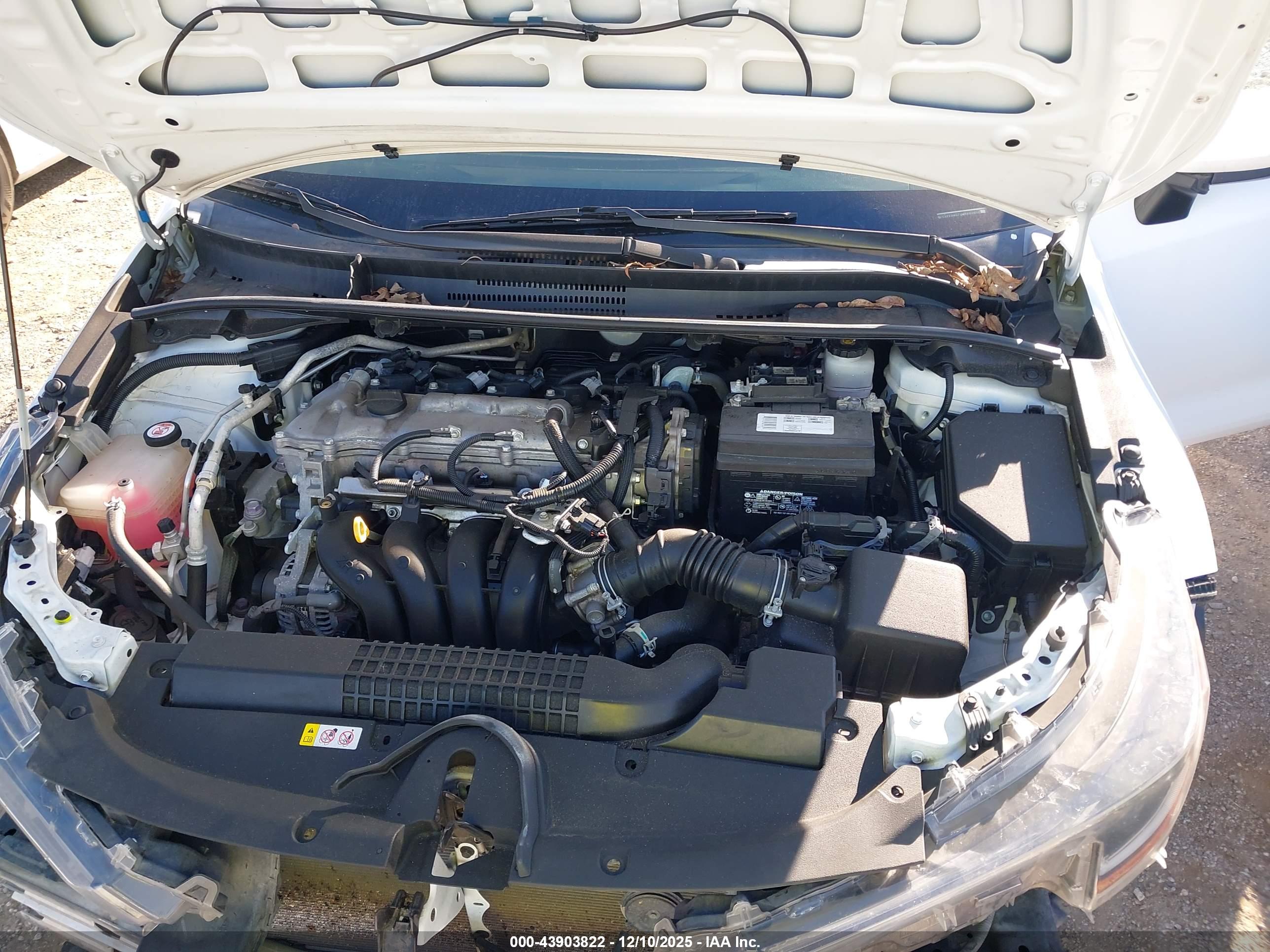 TOYOTA COROLLA image 10